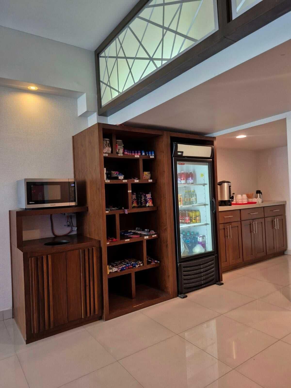 Bar/Salón HOTEL BAJA