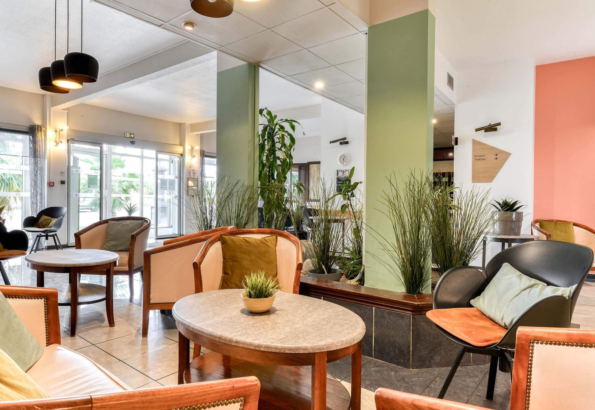 Vista Lobby B&B HOTEL Montpellier Vendargues