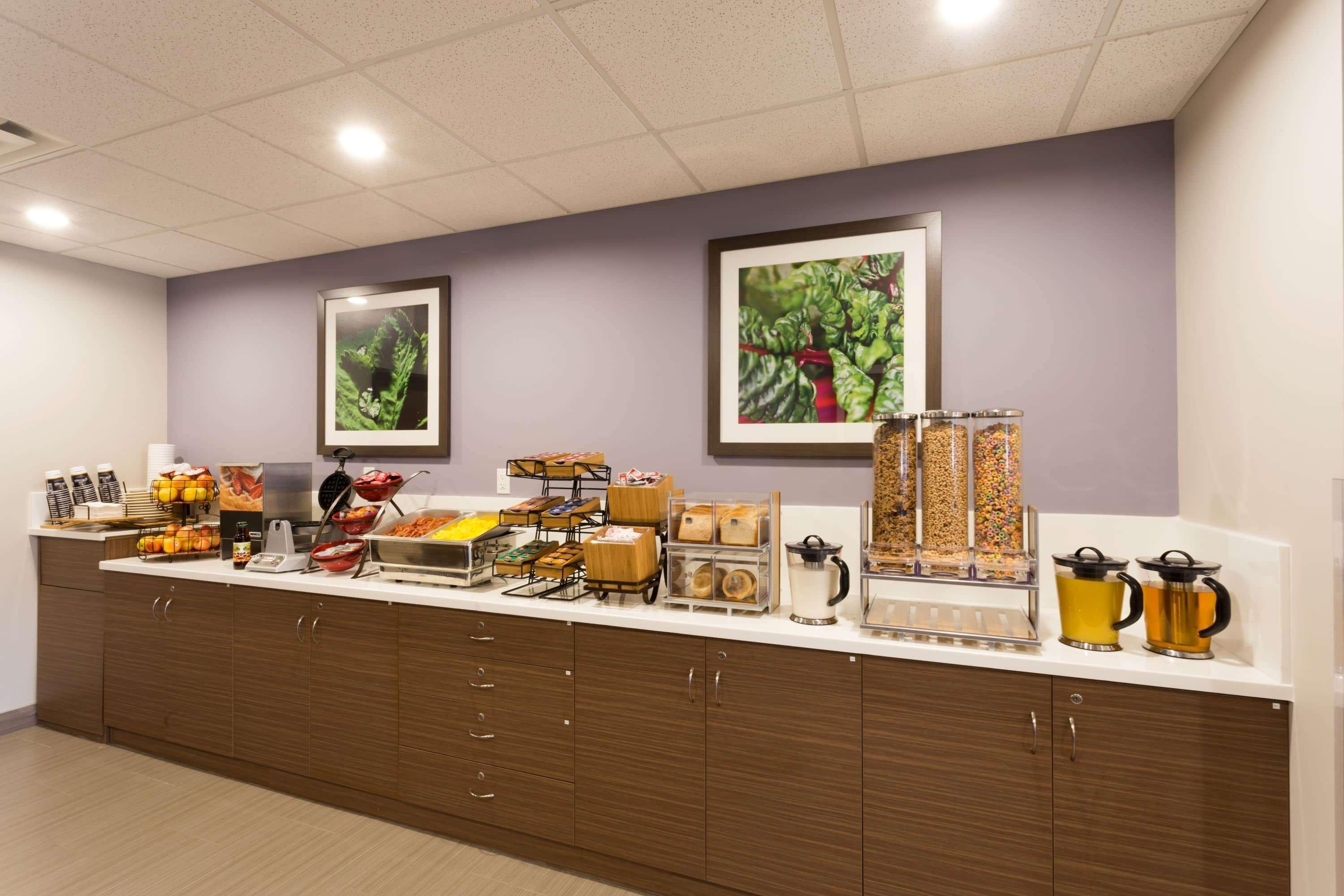 Restaurant Microtel Inn & Suites By Wyndham Kitimat