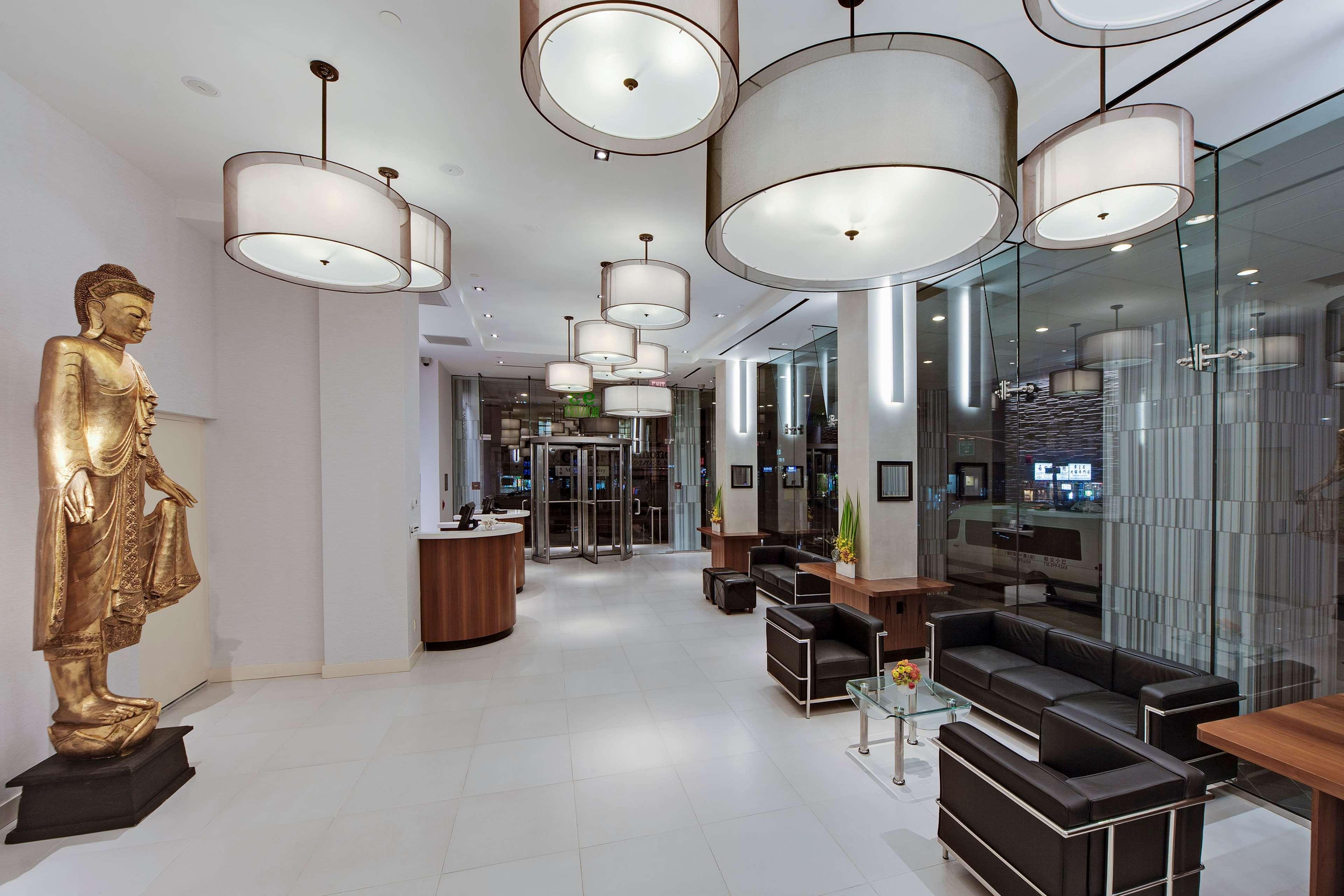 Vista Lobby Wyndham Garden Chinatown