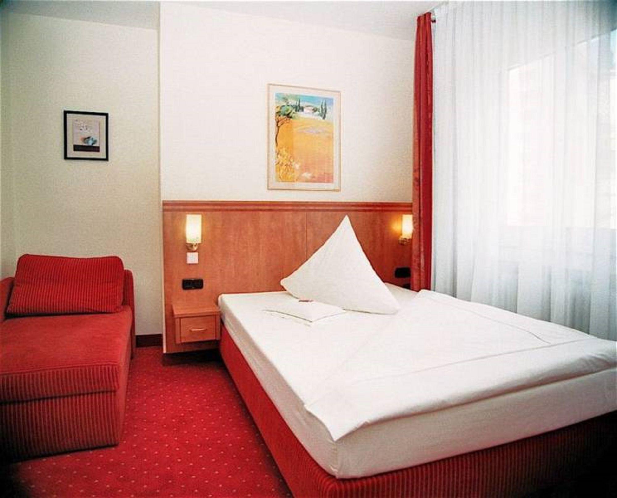 Varios Ruhr Hotel