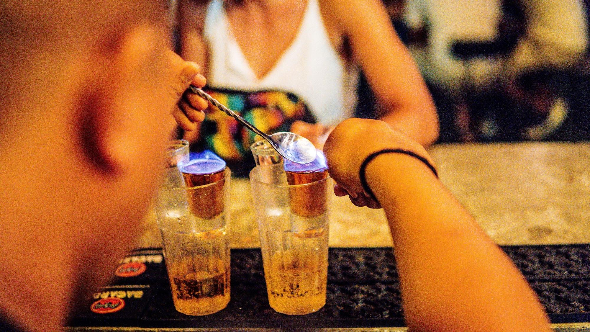 Bar/Salón Mad Monkey Cebu City - Adults Only