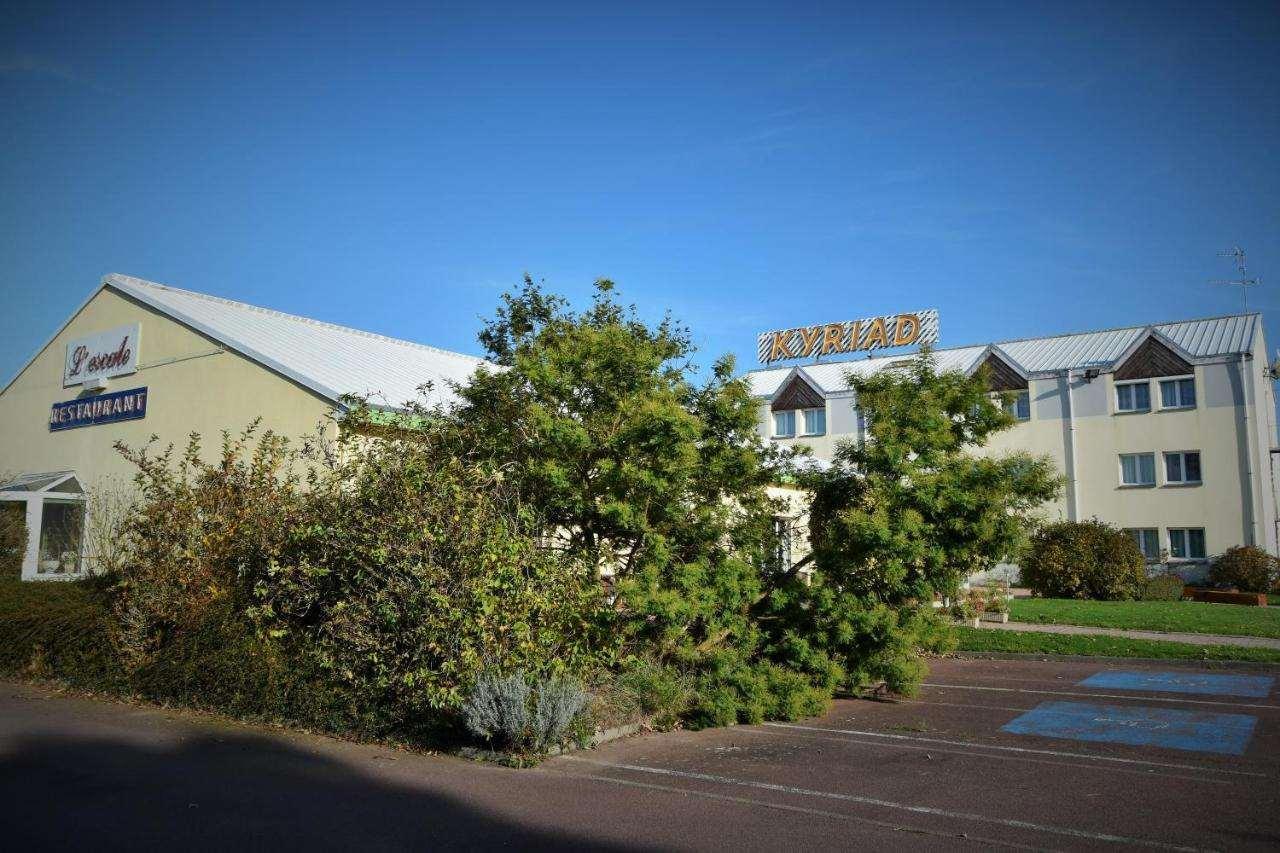 Vista Exterior Kyriad Carentan