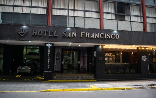 Hotel San Francisco Centro Histórico - Hoteles cerca de Palacio de Bellas Artes en Ciudad de México