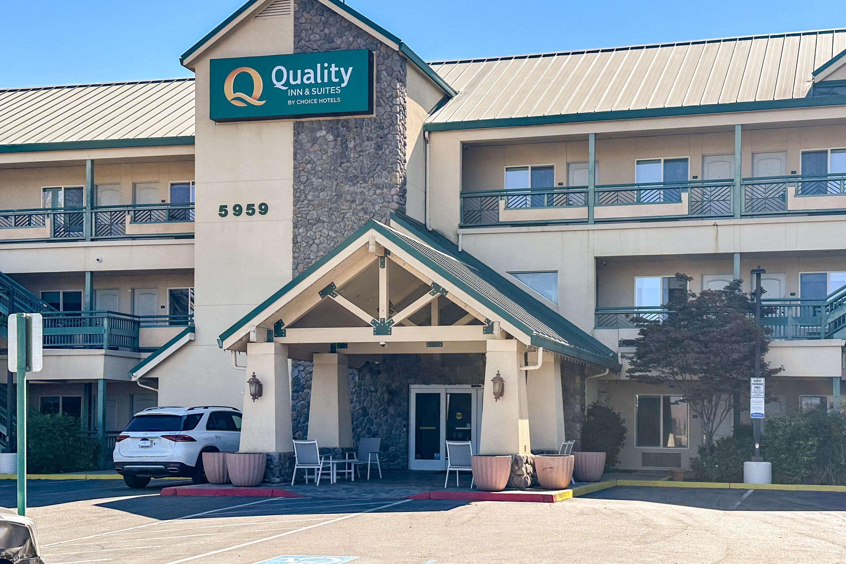 Vista Exterior Quality Inn & Suites Livermore Wine Country