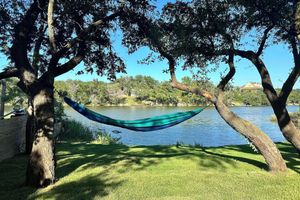 Cabañas - Newly Built Lakefront Getaway! Your Perfect Escape Awaits you @ Deer Creek Cabin
