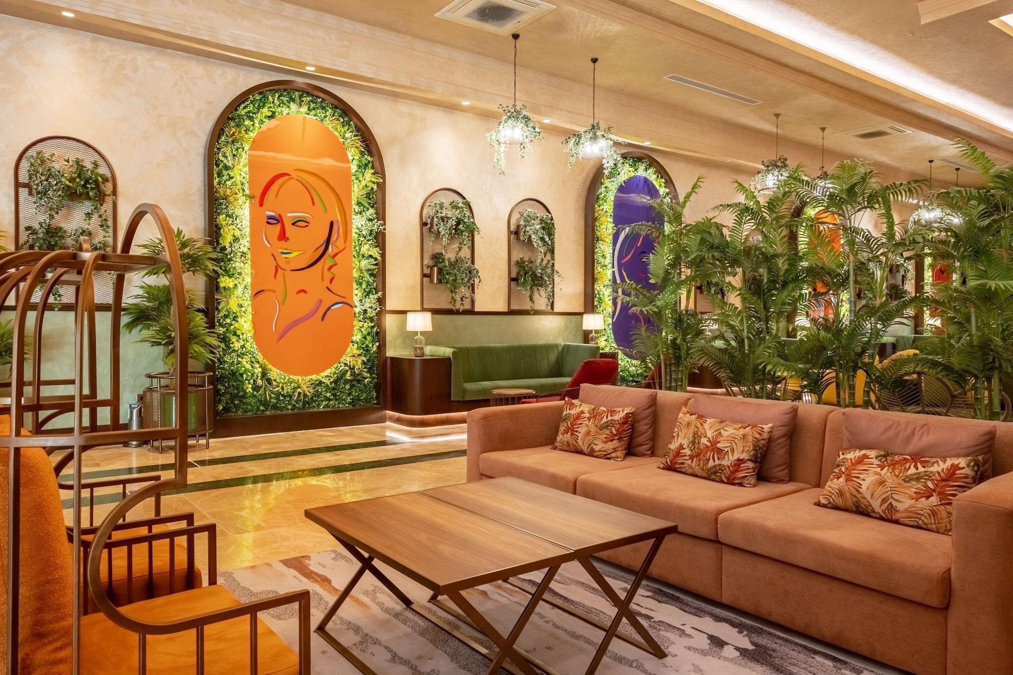 Vista Lobby Megasaray Westbeach Antalya