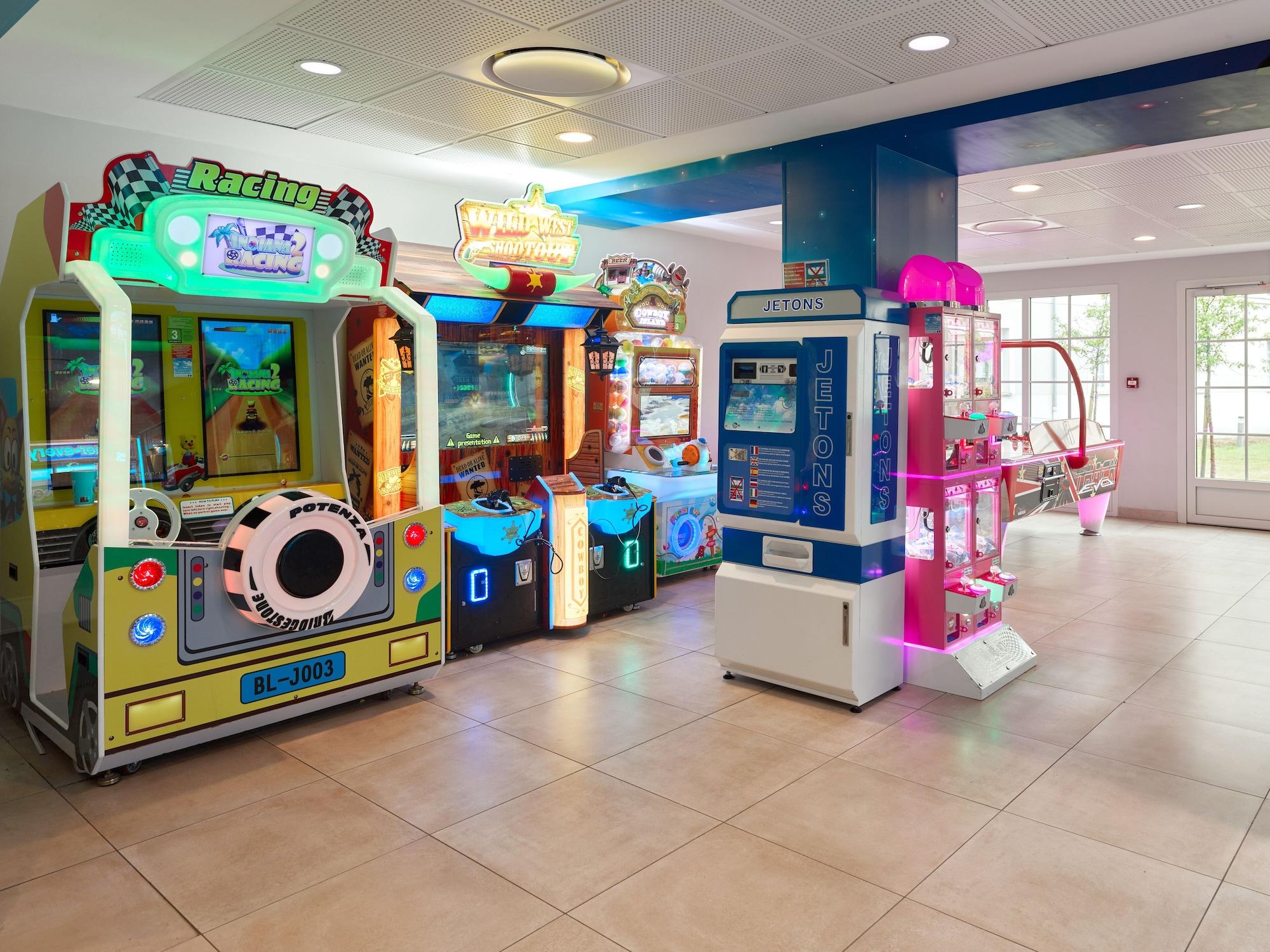 Instalaciones Recreativas B&B Hôtel près de Disneyland Paris