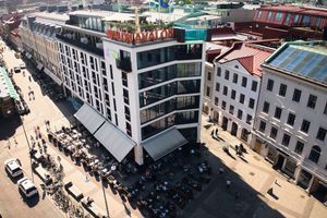 Alojamiento - Avalon Hotel