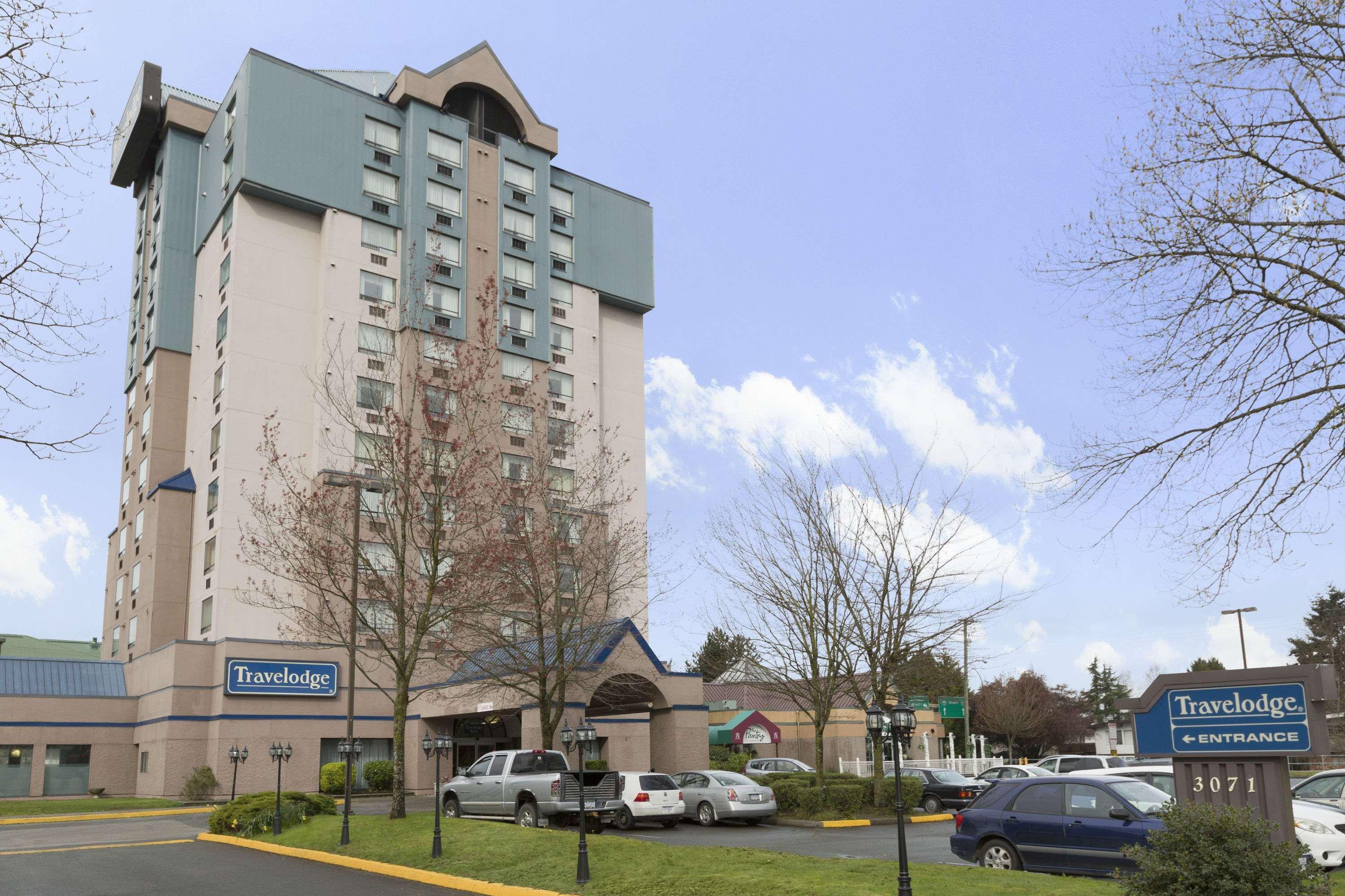 Vista Exterior Travelodge by Wyndham Vancouver Airport