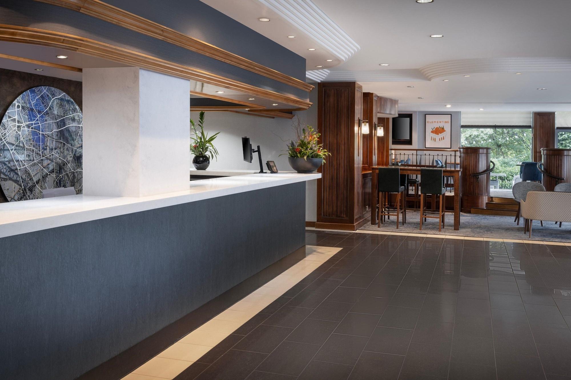 Vista Lobby Delta Hotels by Marriott Edinburgh