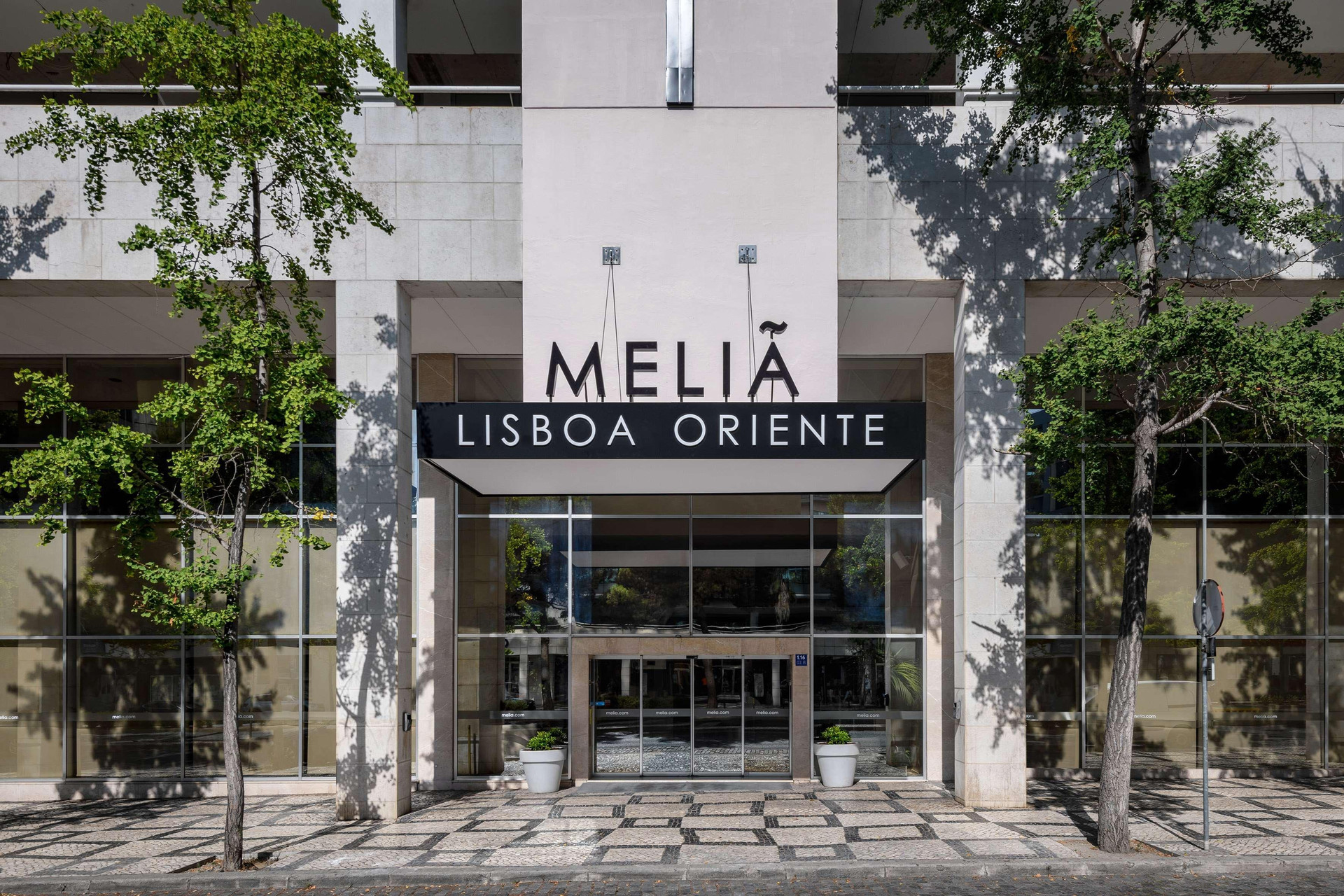 Vista Exterior Meliá Lisboa Oriente
