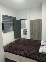 Alojamiento - suite acogedora y equipada, garaje con control, segura junto al parque  Rotonda