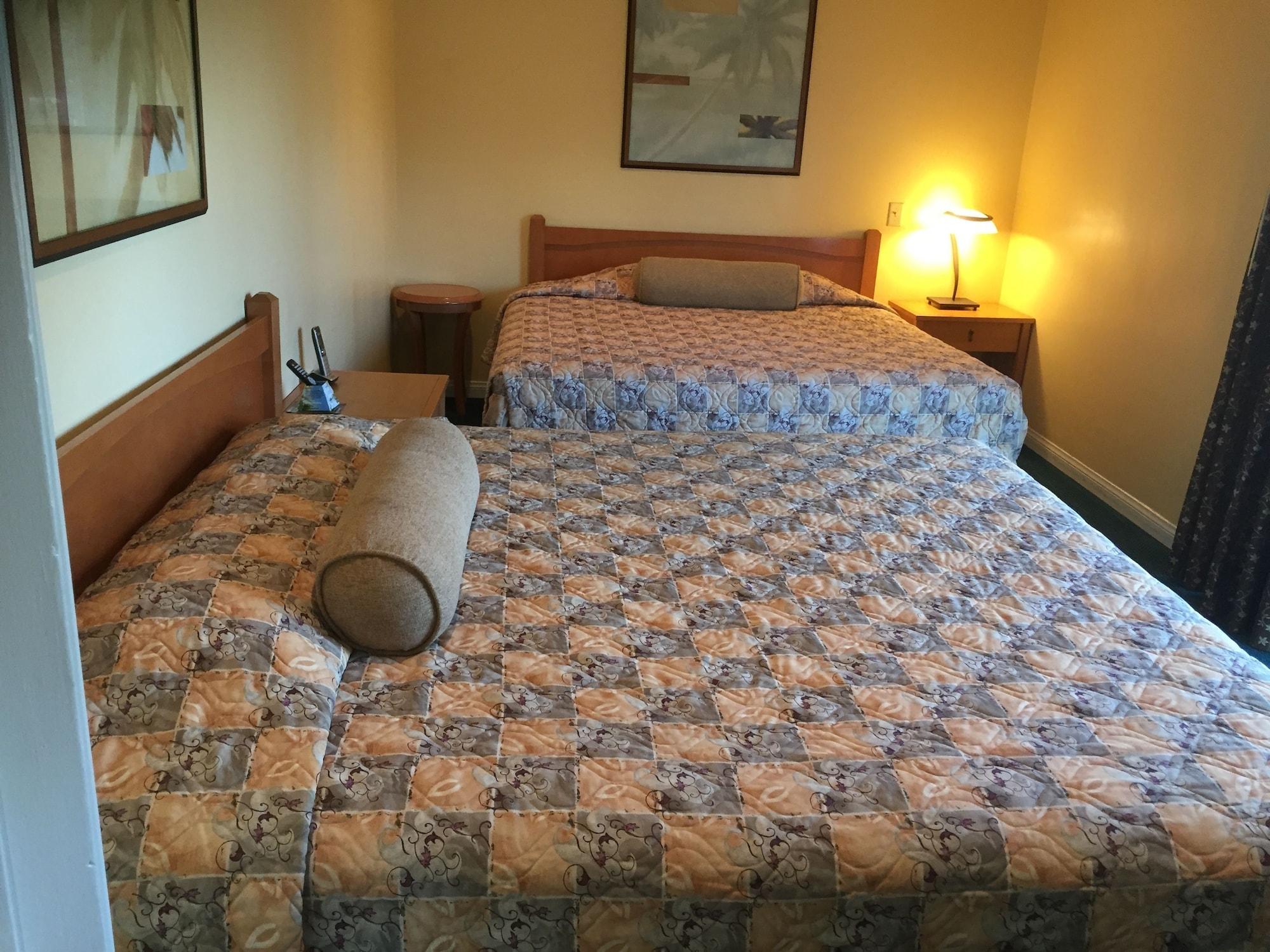 Comodidades del Alojamiento Bayshore Inn Motel
