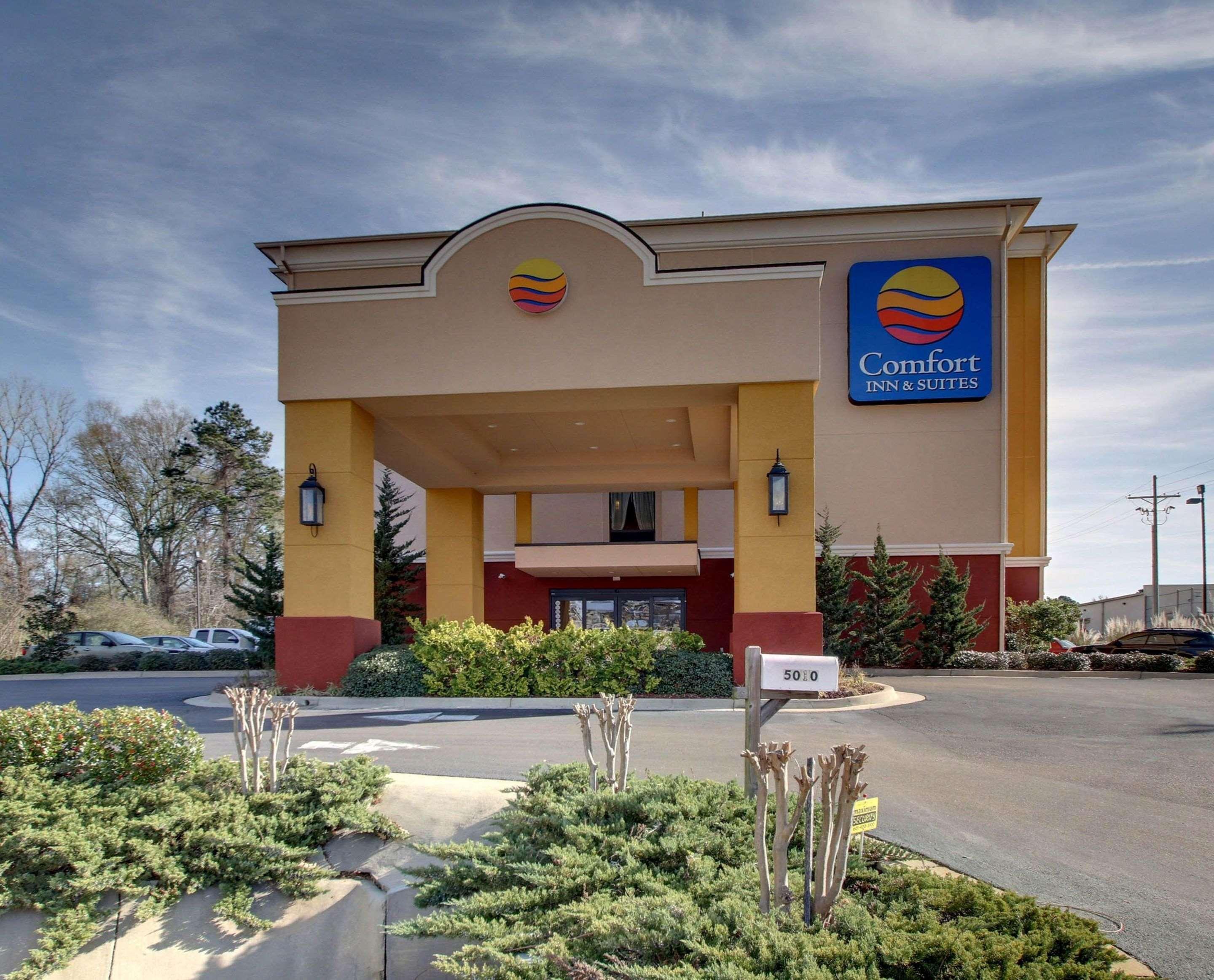 Vista Exterior Comfort Inn & Suites