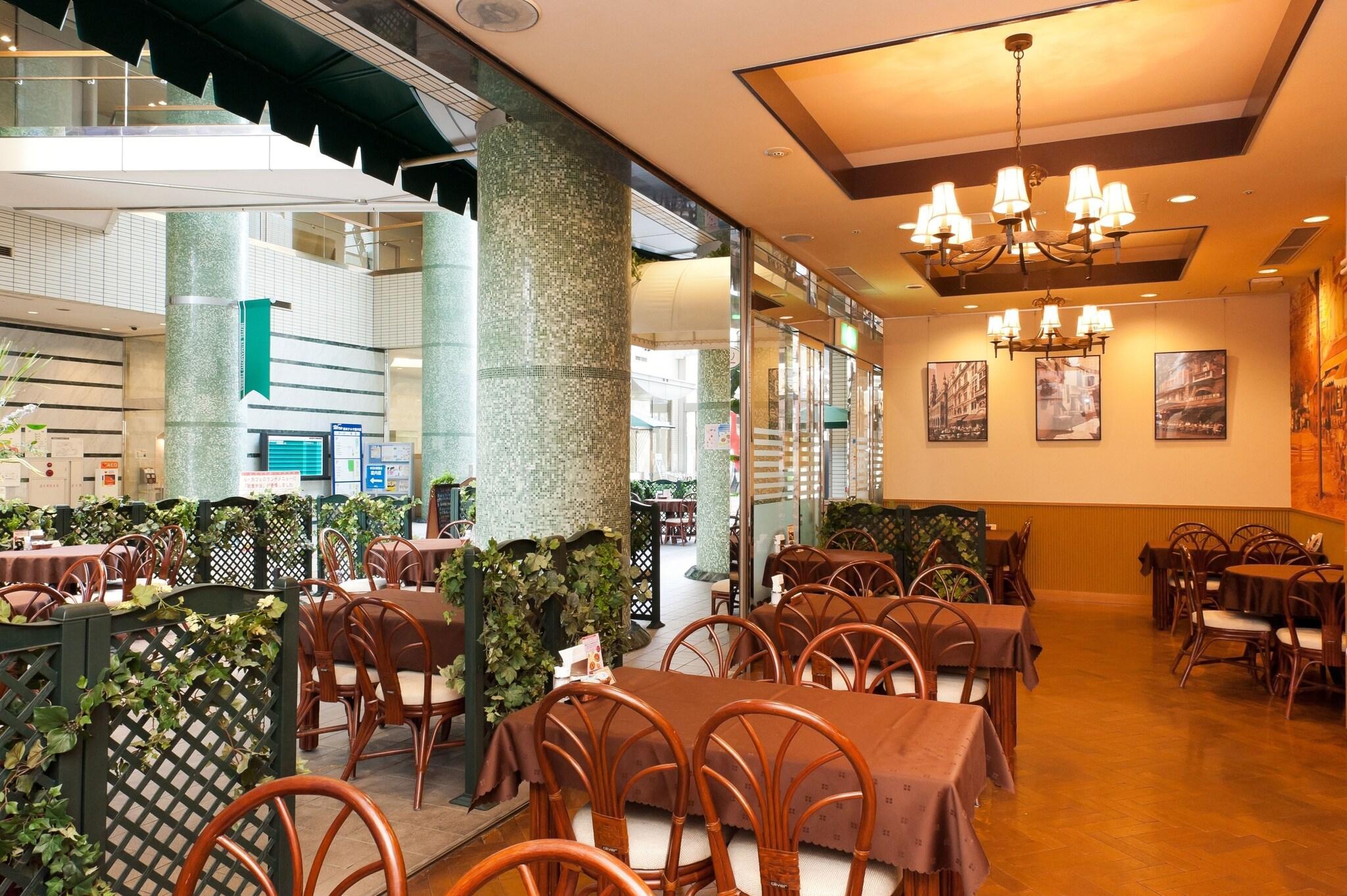 Bar/Salón Hotel Kumamoto Terrsa