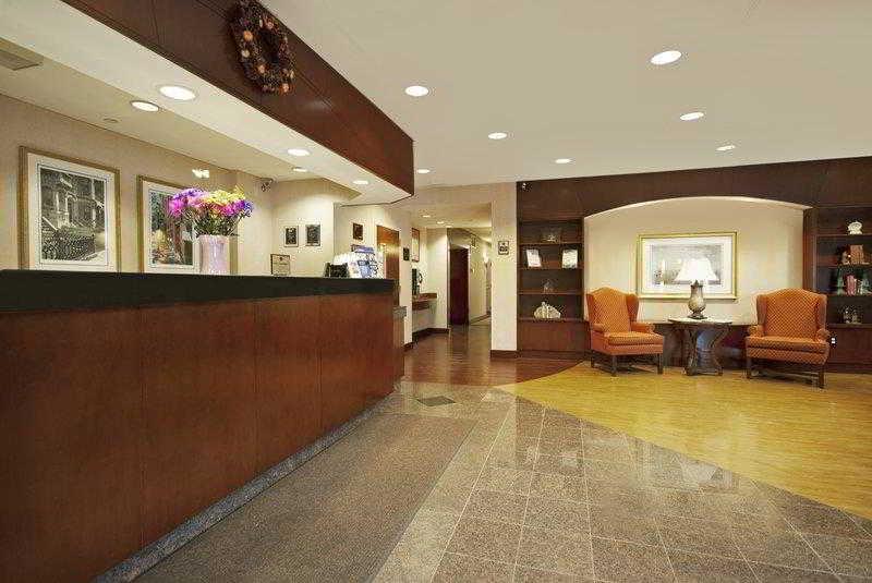 Vista Lobby Roundhouse Suites