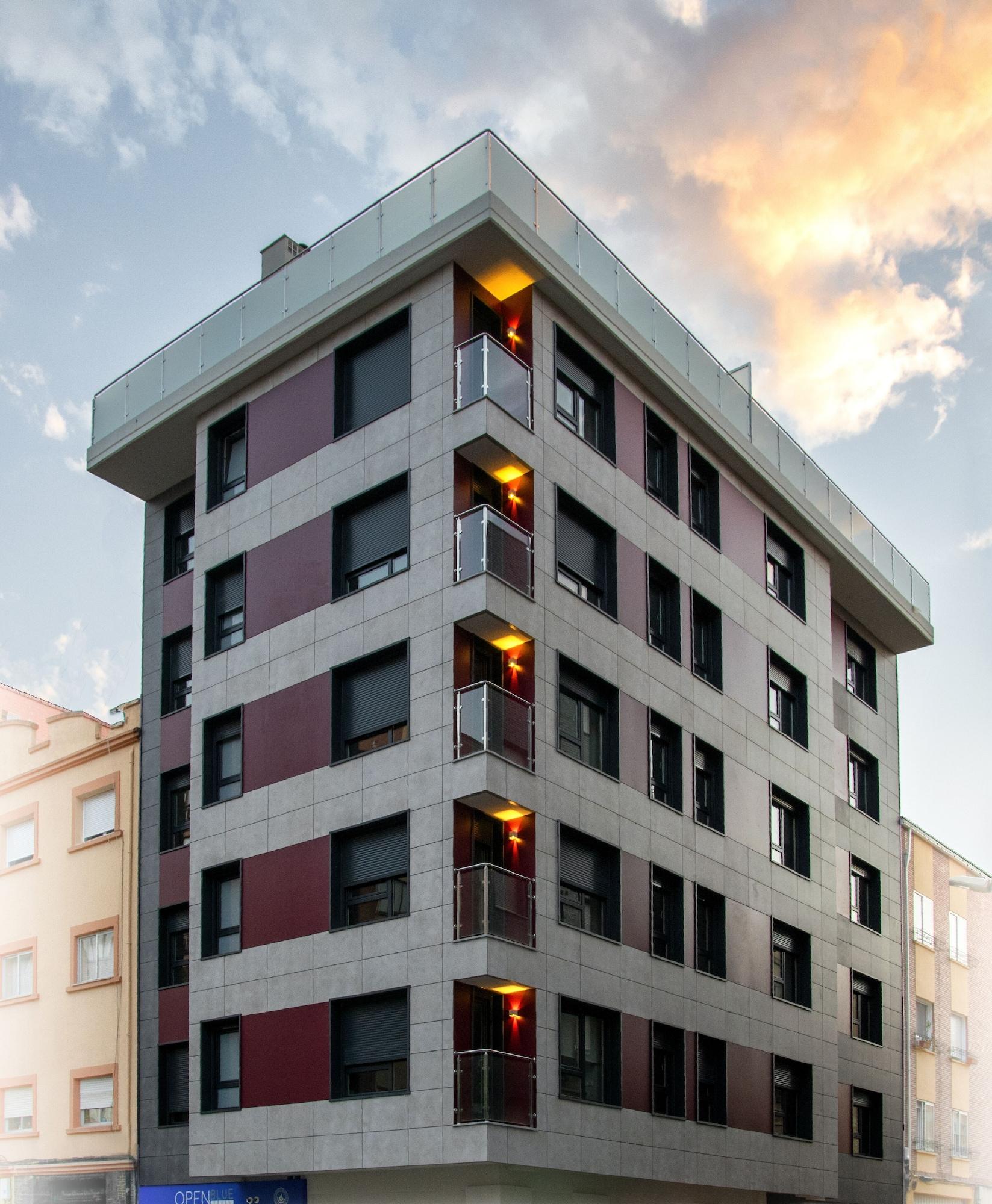 Varios Aparthotel  Essenzia de Castilla