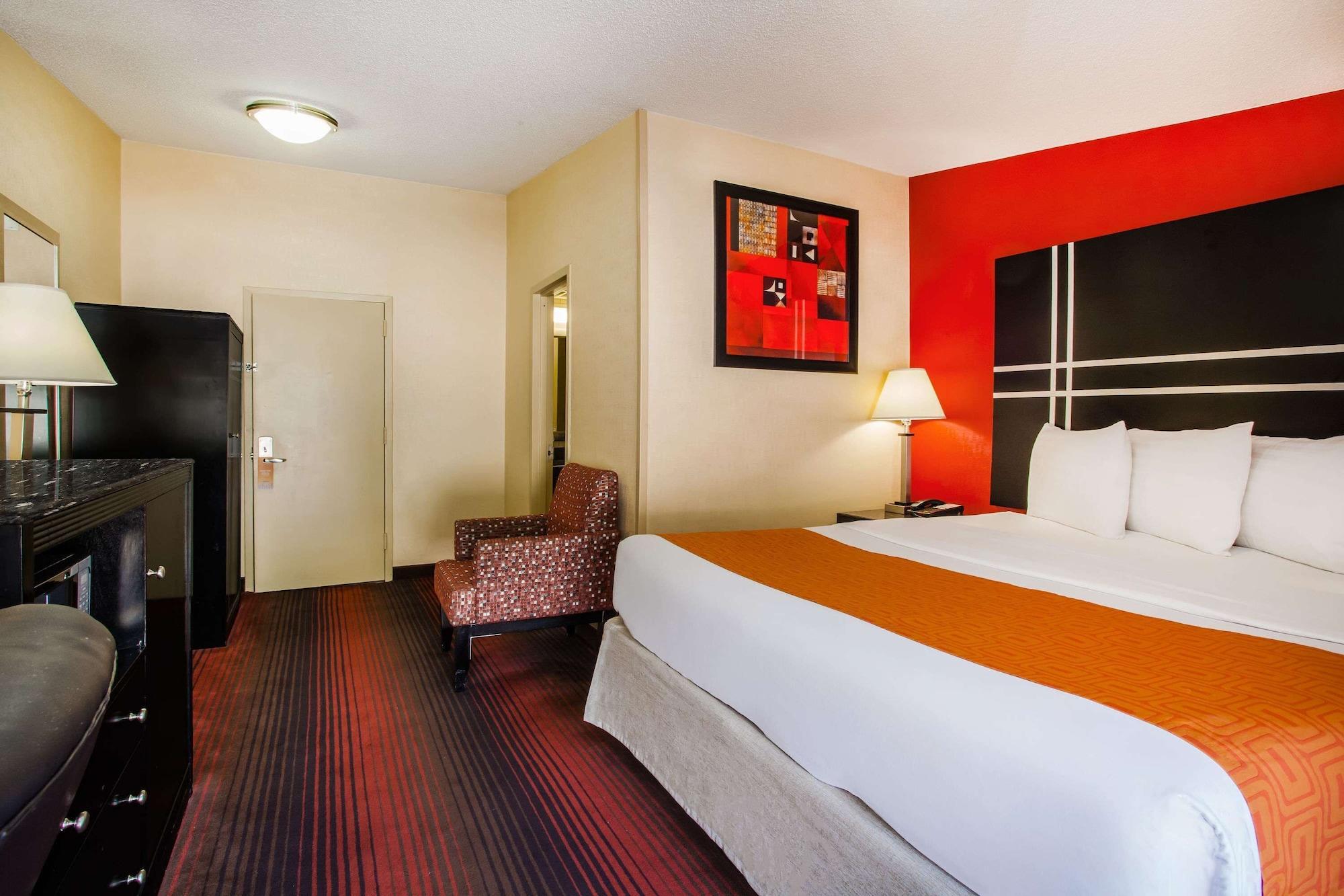 Habitación Howard Johnson by Wyndham North Plainfield