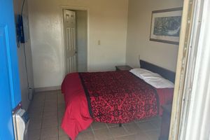 Alojamiento - Cole Manor Motel By Oyo Love Field Market Center