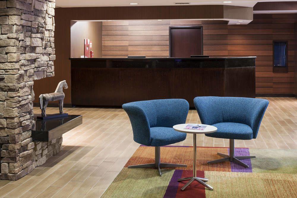 Vista Lobby Fairfield Inn Santa Clarita Valencia