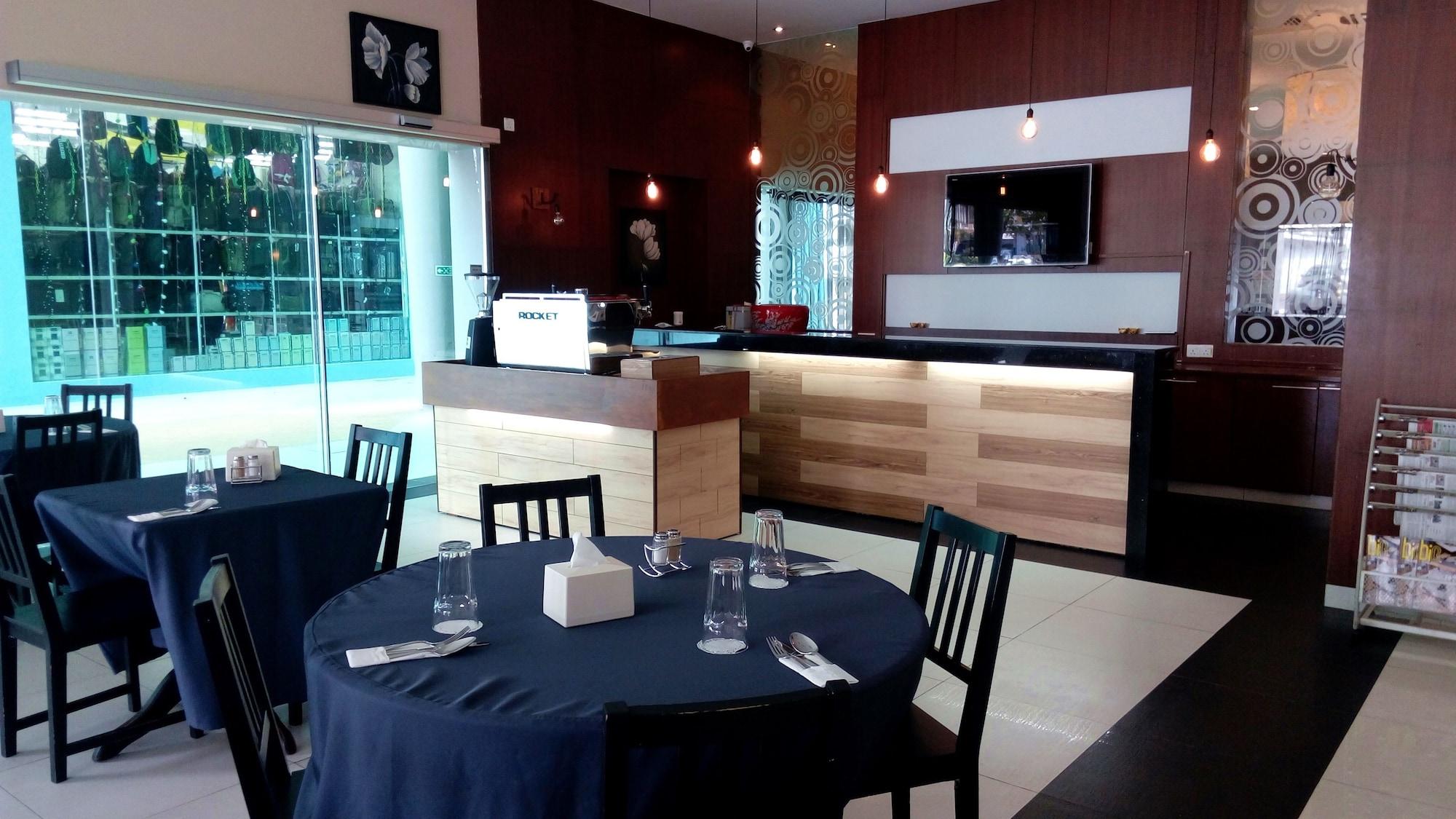 Restaurant Swiss Hotel Apartment