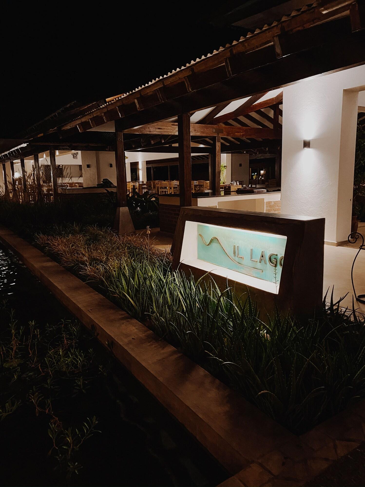 Restaurant The Makokola Retreat