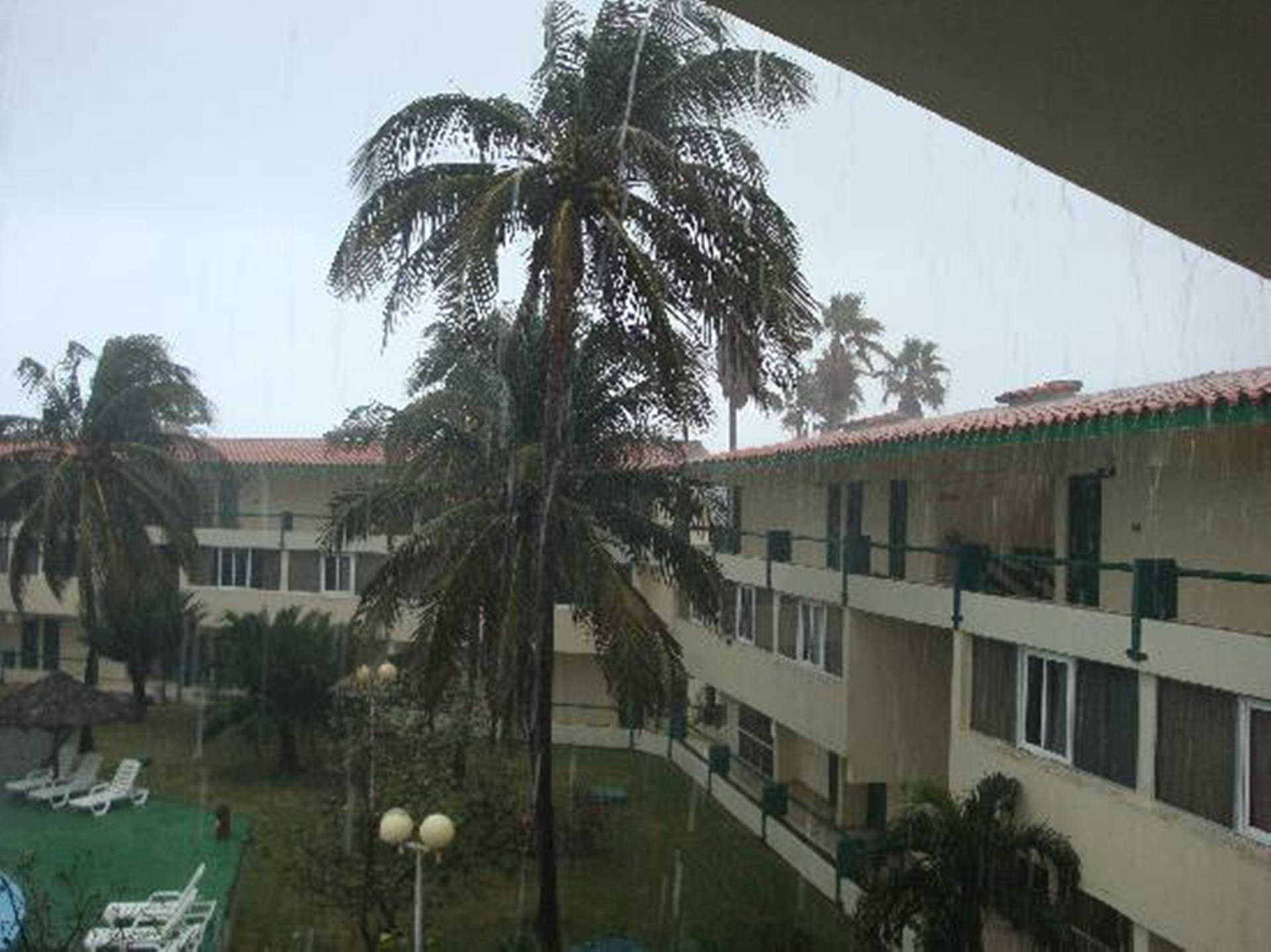 Vista da fachada Gran Caribe Club Kawama Resort All Inclusive