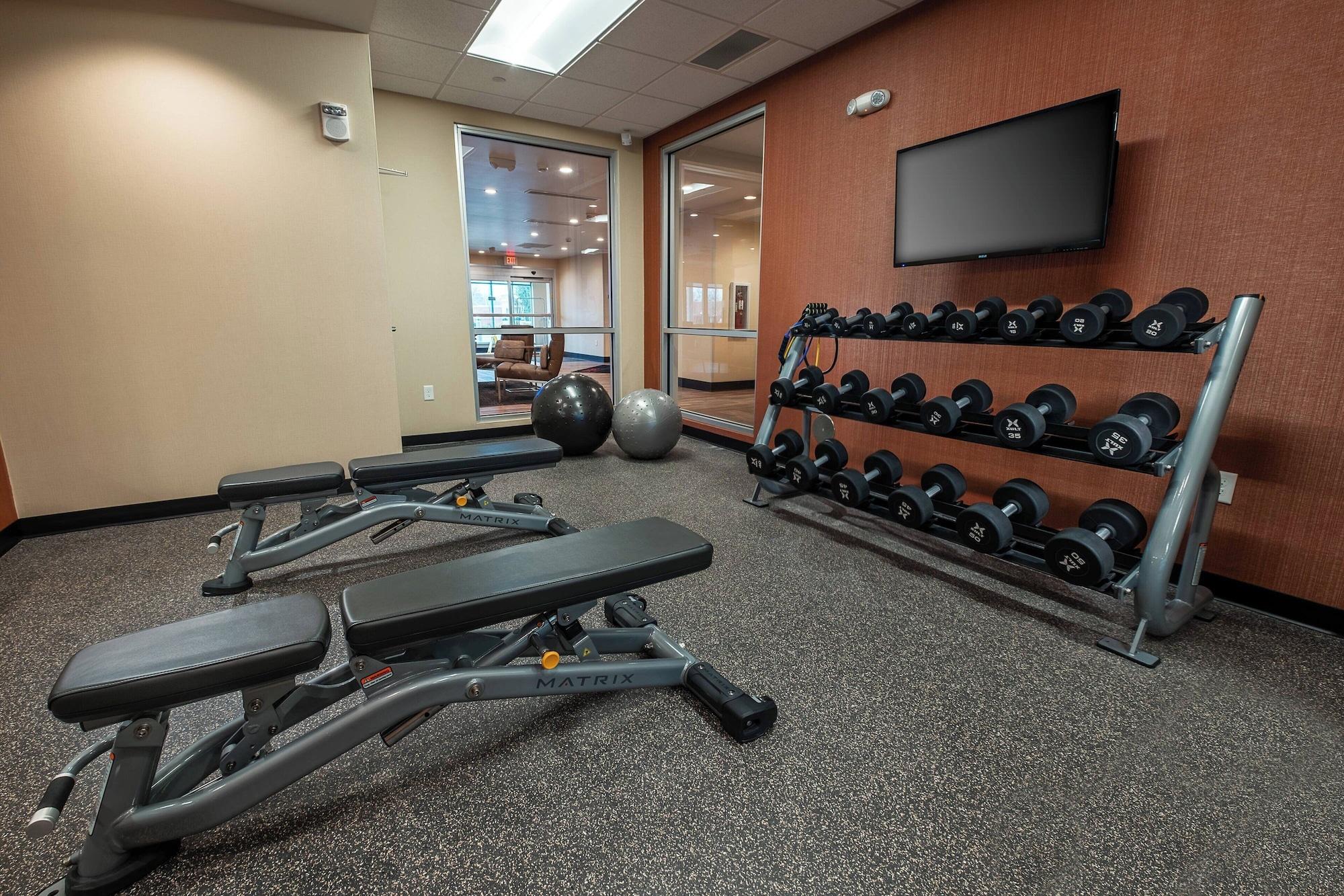 Gimnasio TownePlace Suites Toledo Oregon