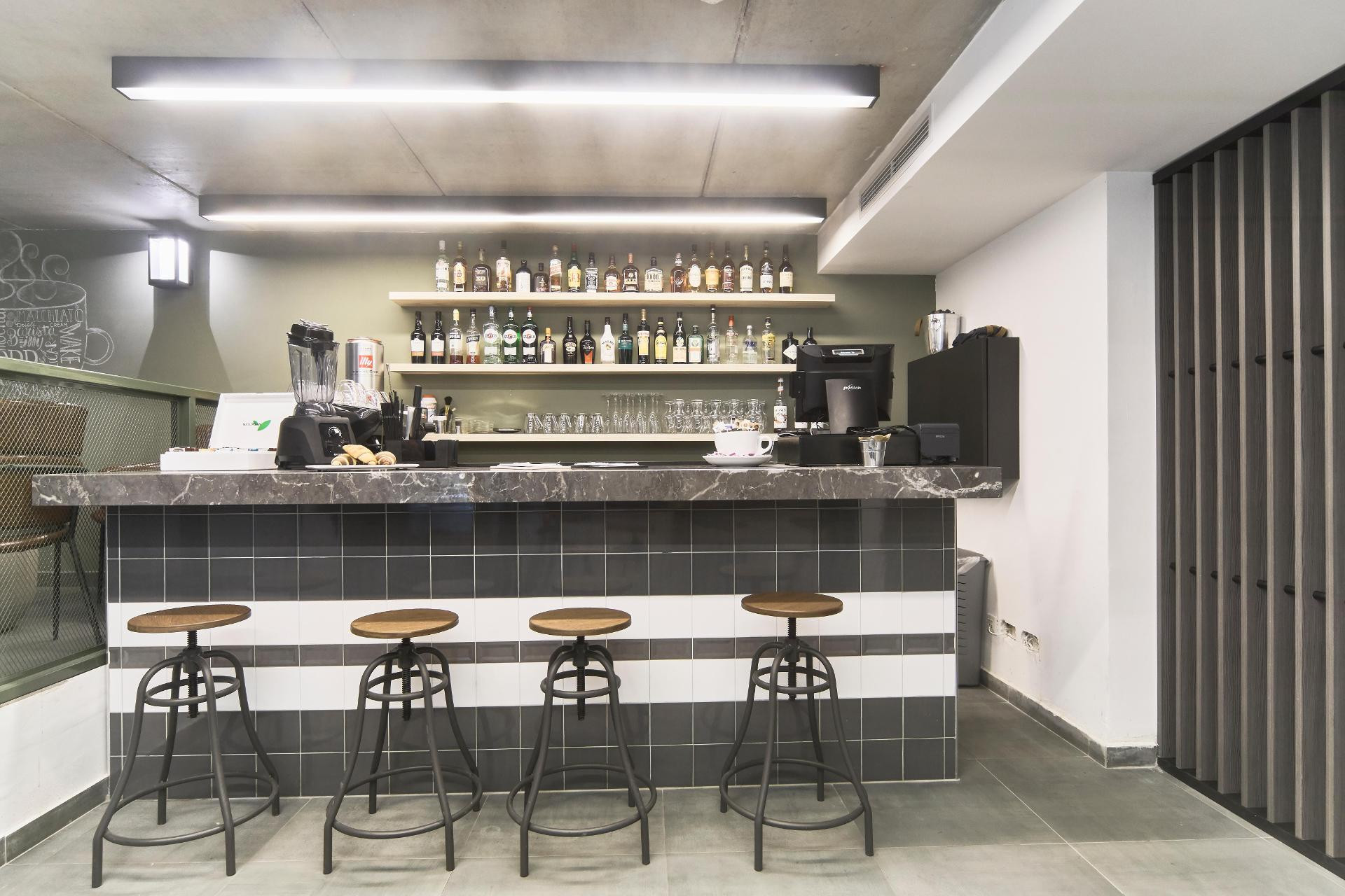 Bar/Salón Mr. Todd Hotel