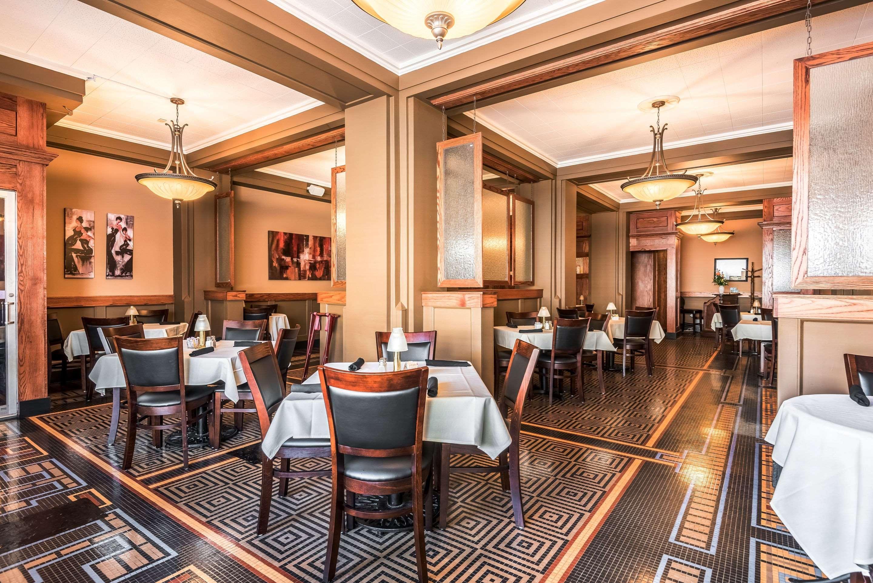 Restaurant Hotel Bothwell Sedalia Central District, an Ascend Collection Hotel