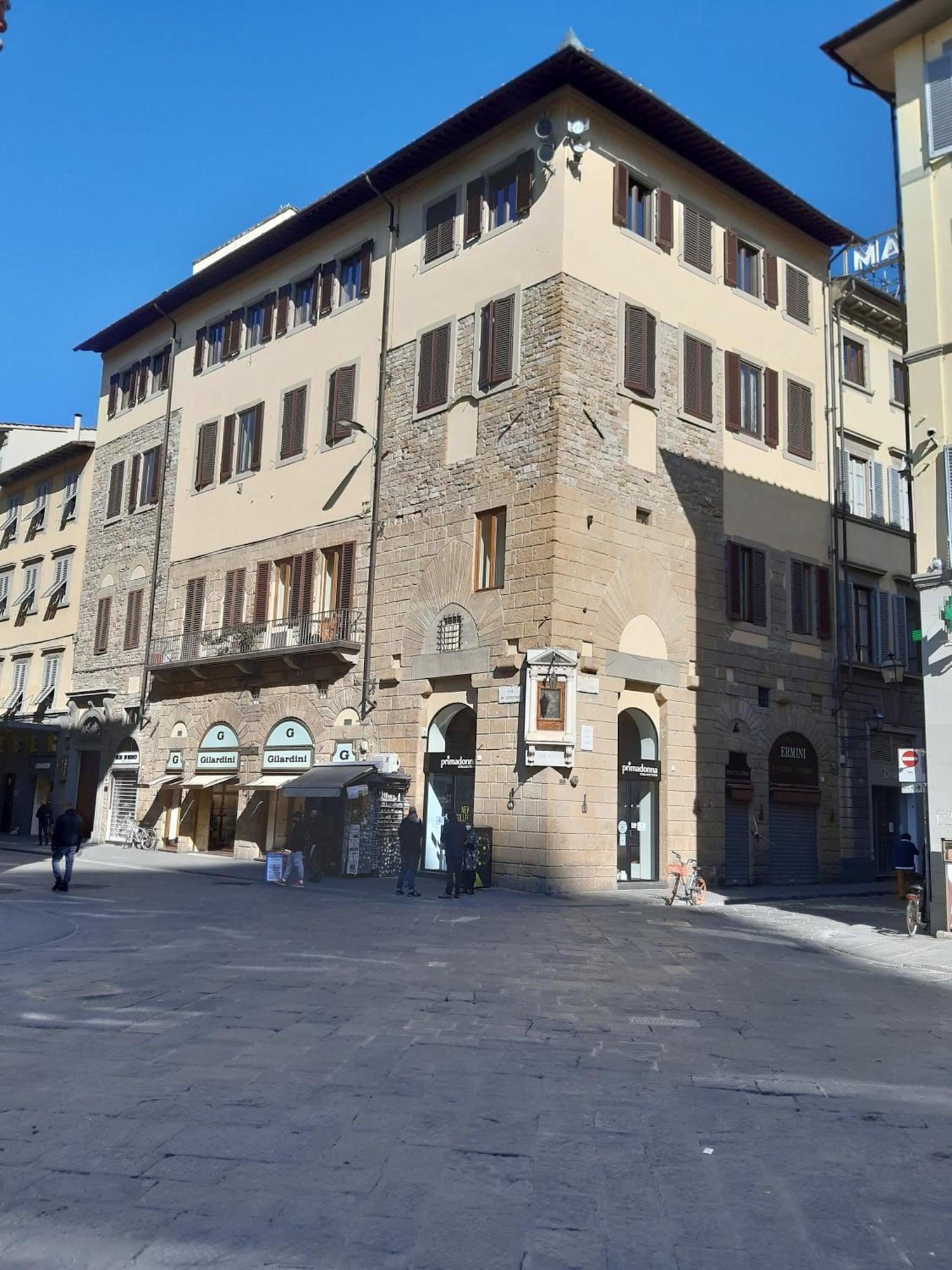Vista Exterior Hotel San Giovanni