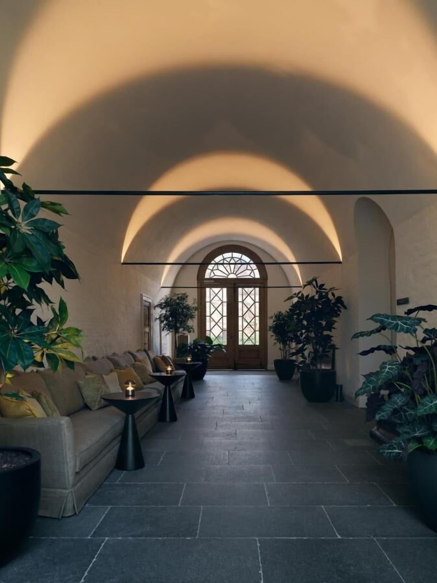 Vista Lobby Botanic Sanctuary Antwerp - The Leading Hotels of the World