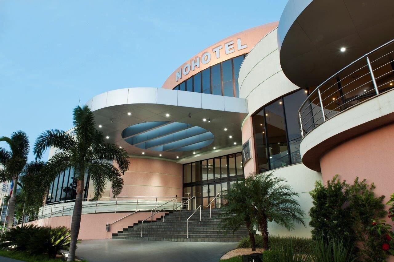 Vista Exterior Hotel Nohotel Premium Americana