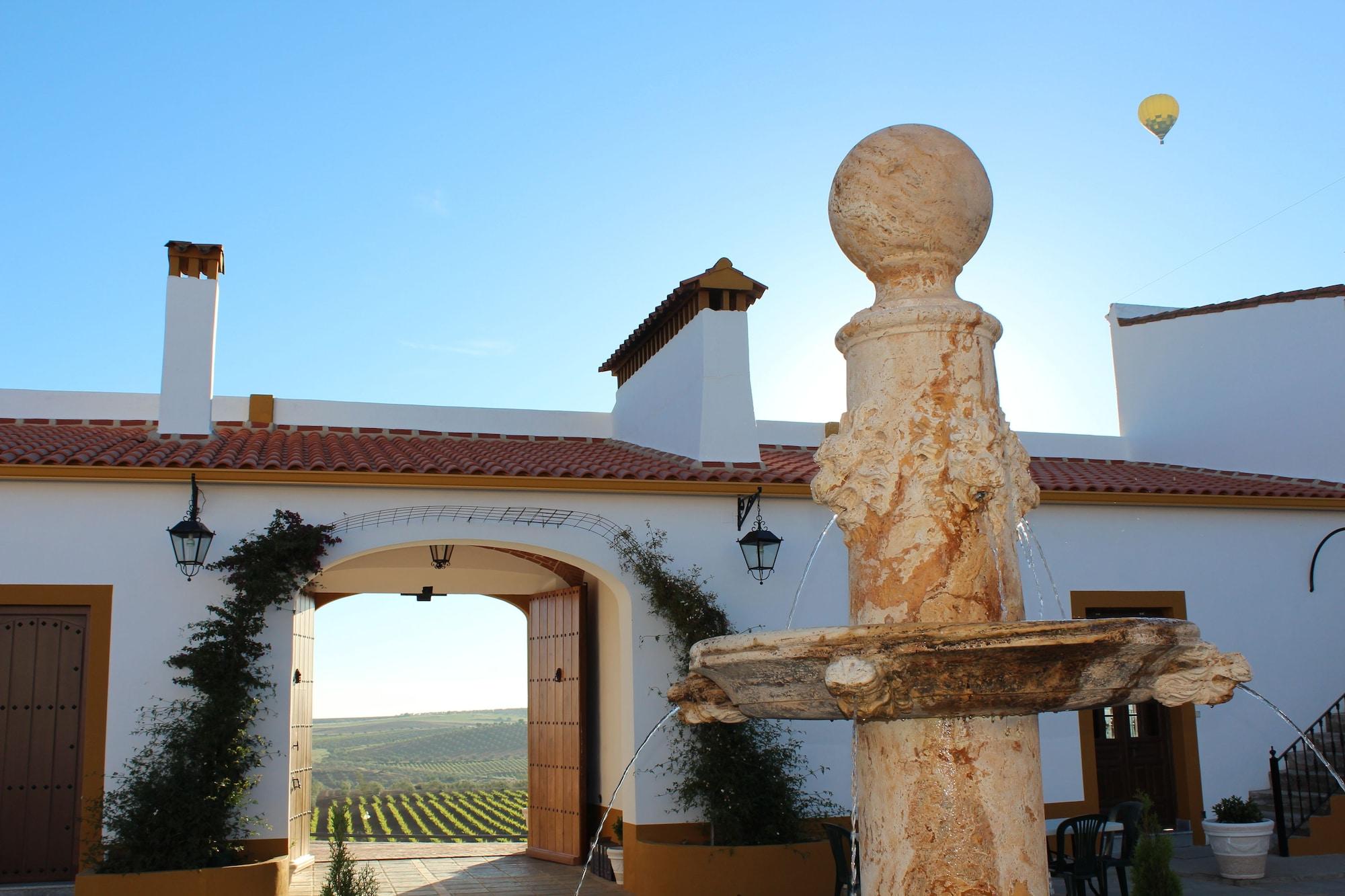 Vista Exterior Hotel Bodega El Moral