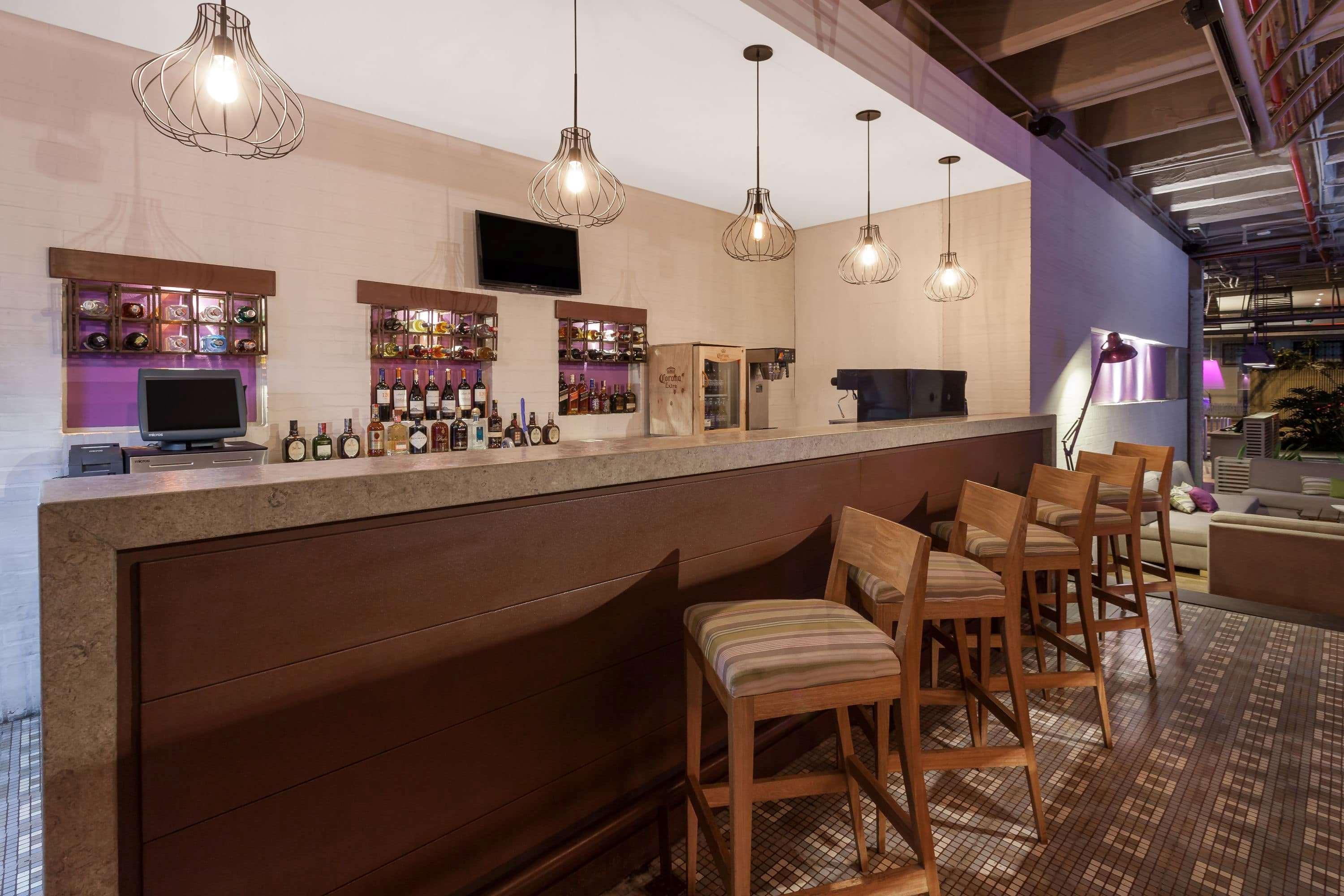 Bar/Salón Tryp by Wyndham Bucaramanga Cabecera
