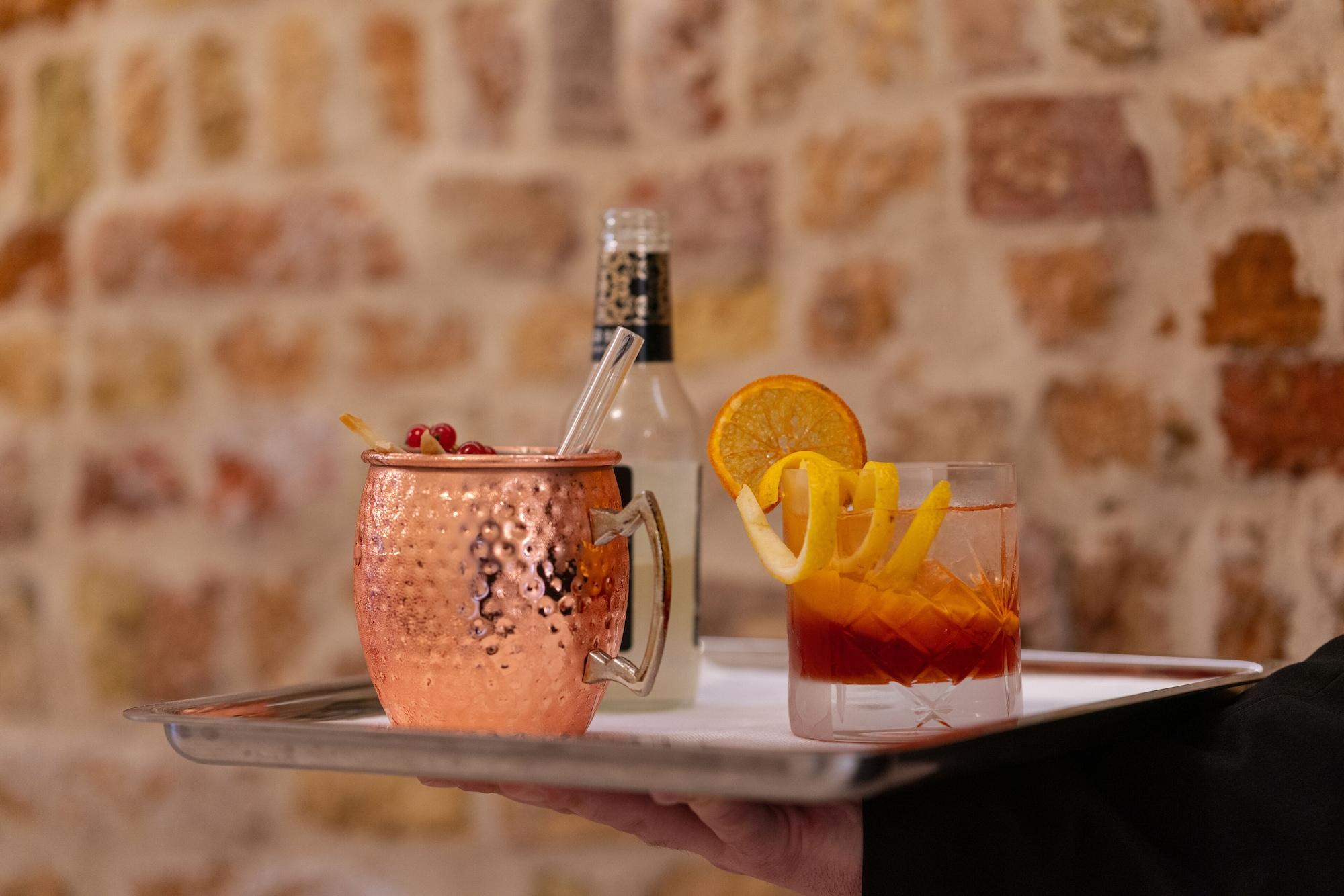 Bar/Salón Cà Bonfadini Historic Experience