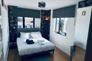 Alquiler Vacacional - WindyS Grays Smart Home, you will love it.