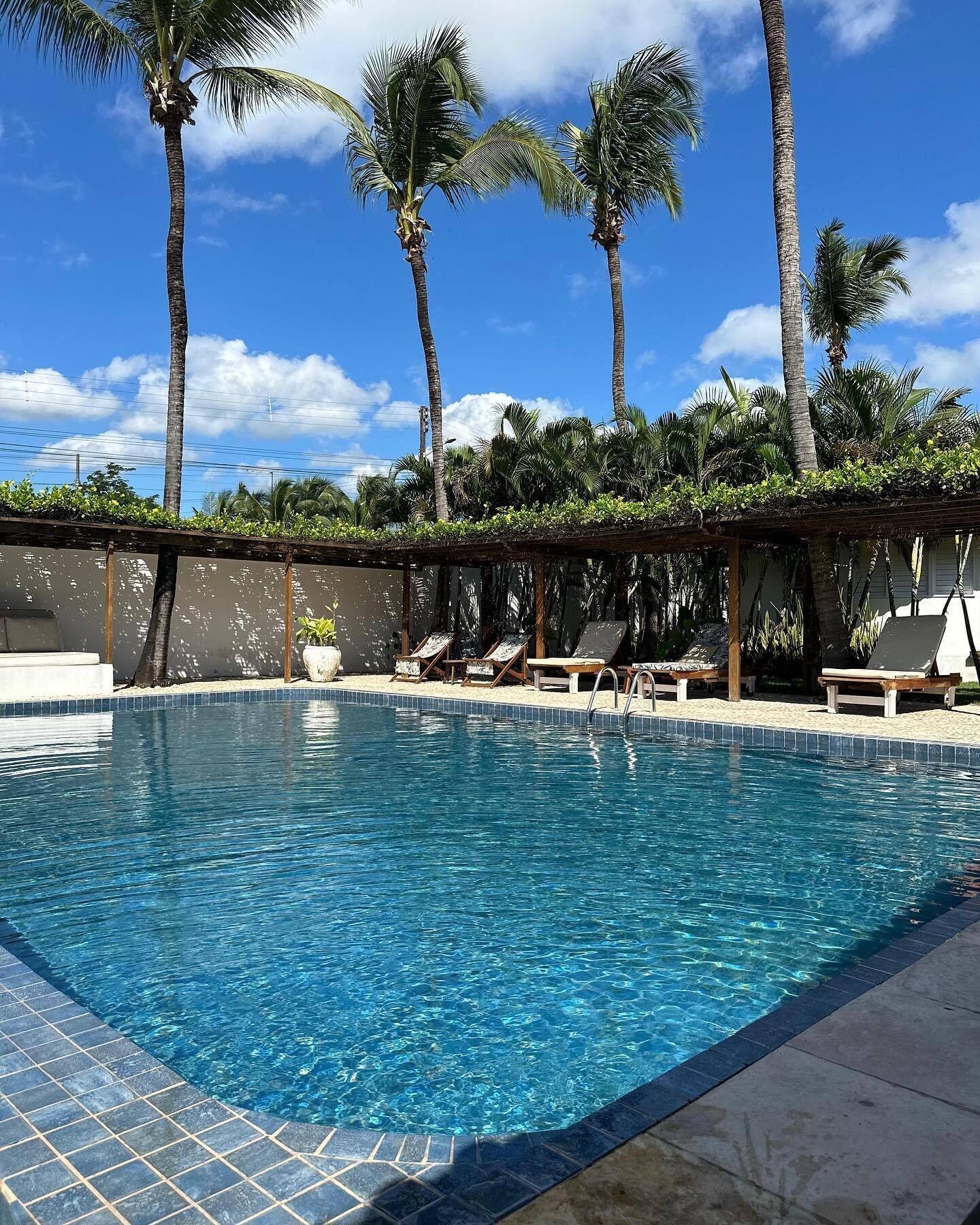 Varios Vila Aytana Carlore