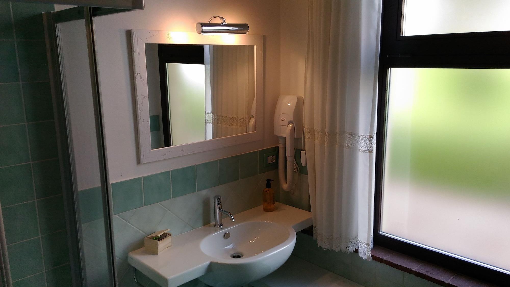 Equipamiento de Habitación Capanna 1826