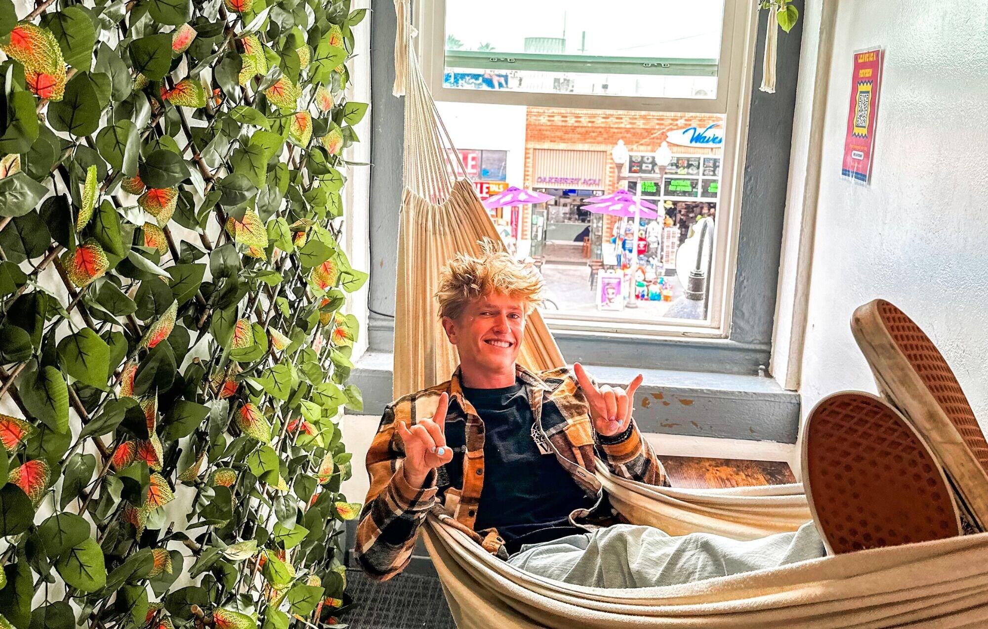 Comodidades del Alojamiento ITH Hermosa Beach Surf Hostel LAX