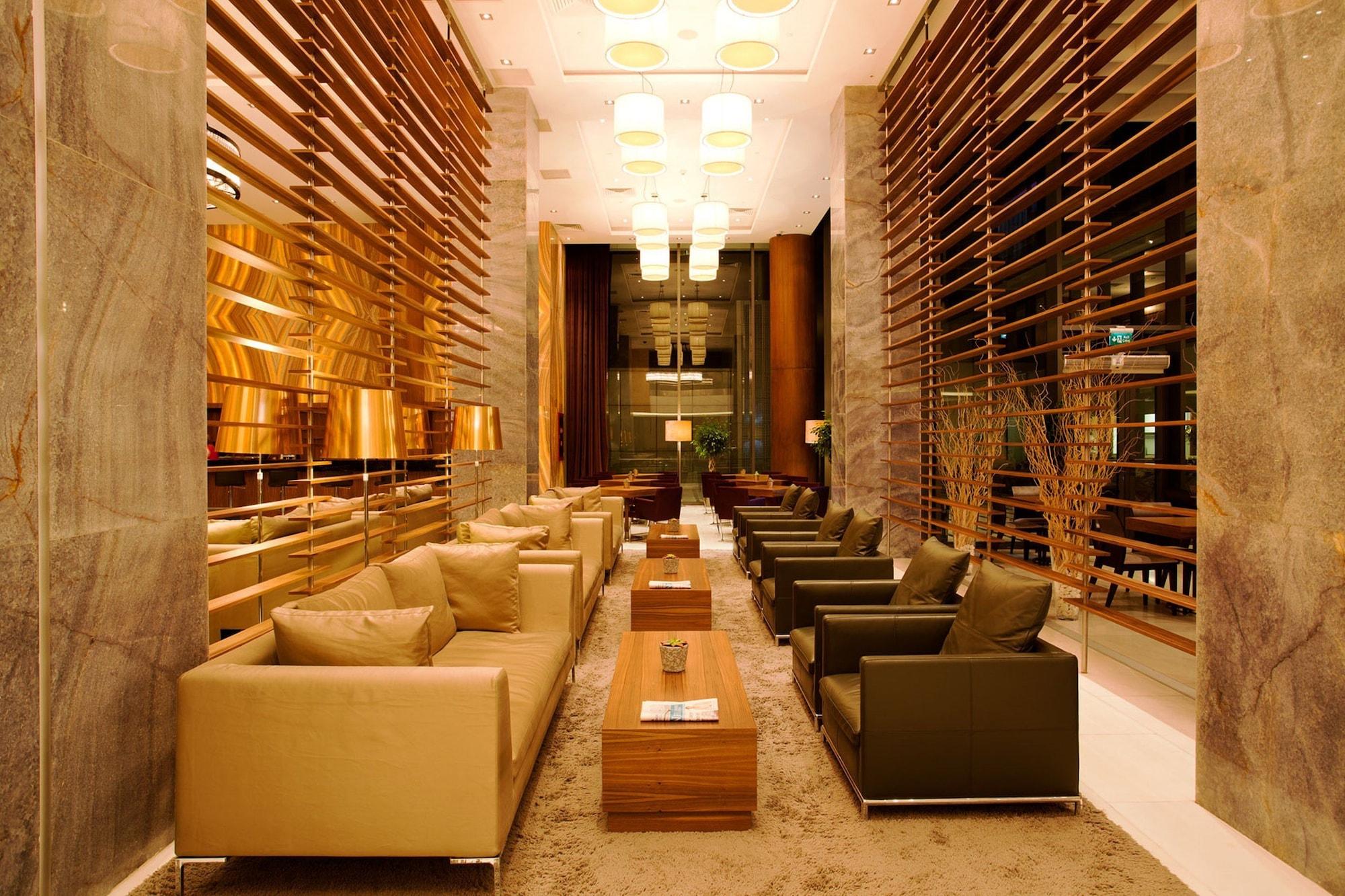 Vista Lobby Crowne Plaza Istanbul - Harbiye by IHG