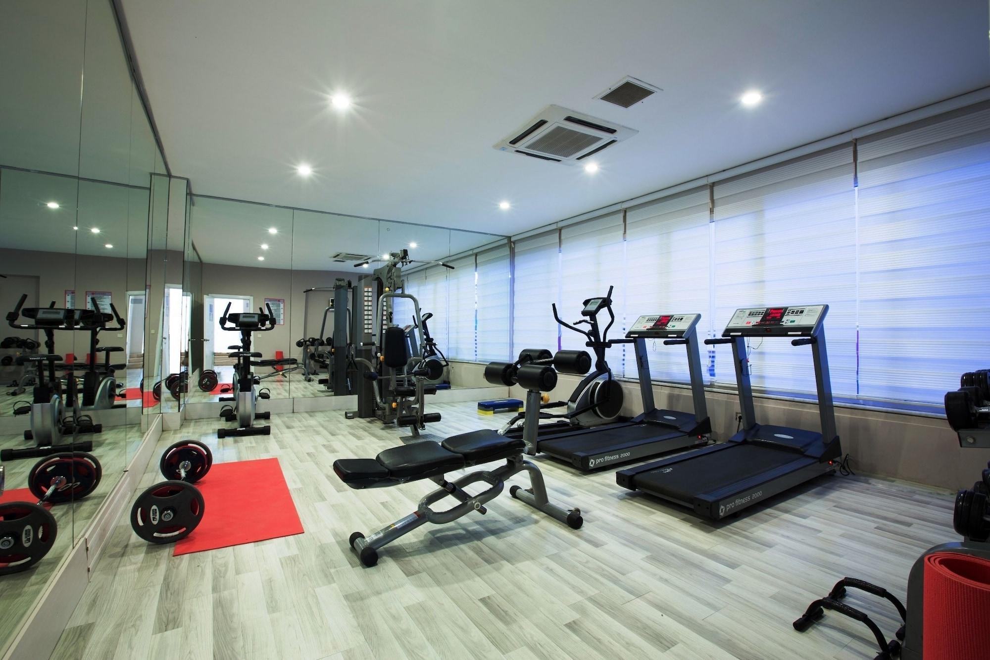 Gimnasio Ramada Resort by Wyndham Side