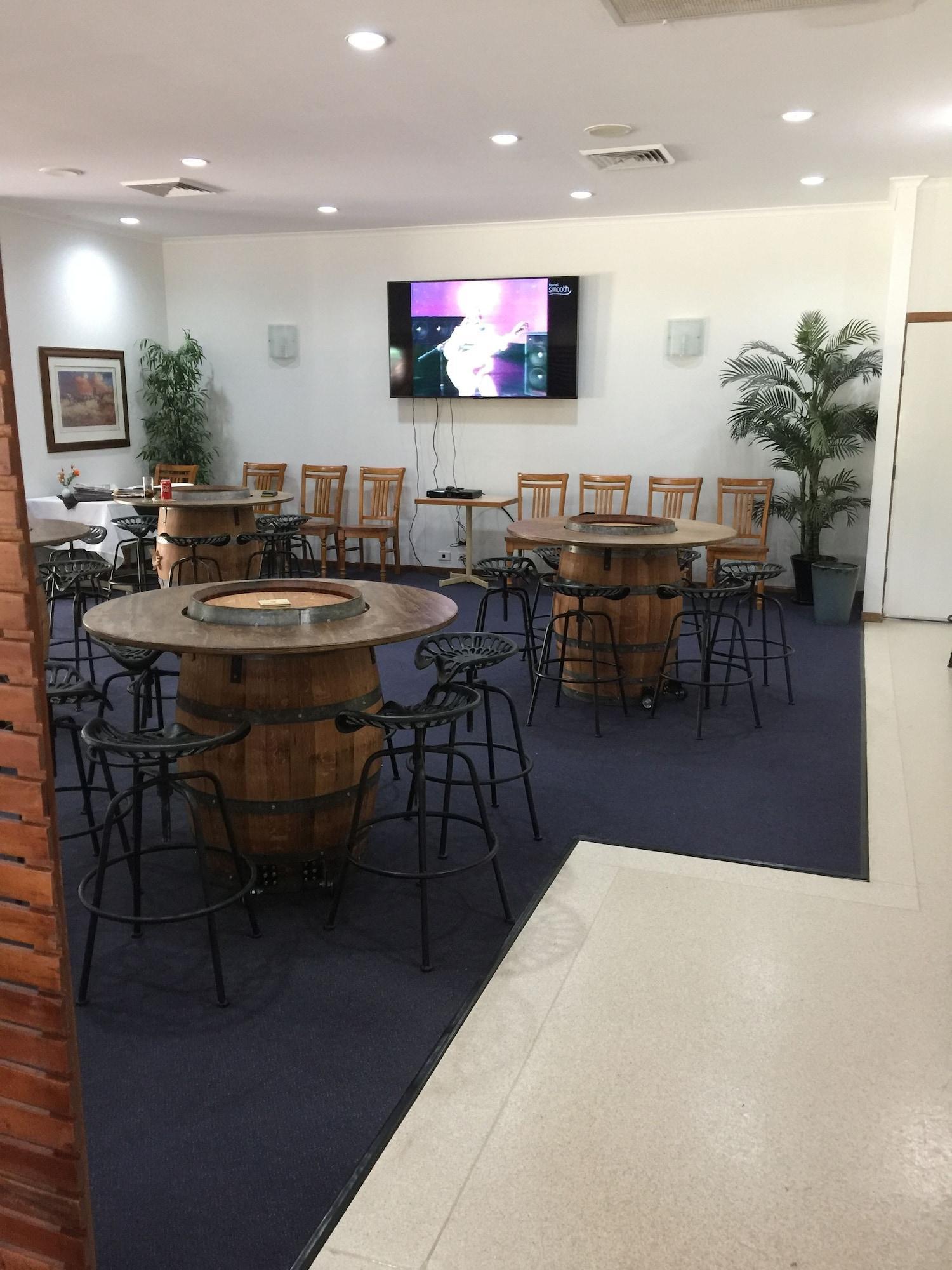 Bar/Salón Chinchilla Great Western Motor Inn