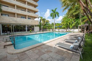 Alojamiento - Regency Miami Airport by Sonesta