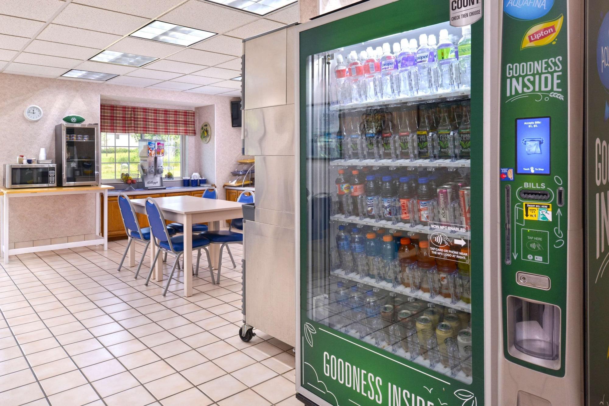 Bar/Salón Americas Best Value Inn & Suites Maryville