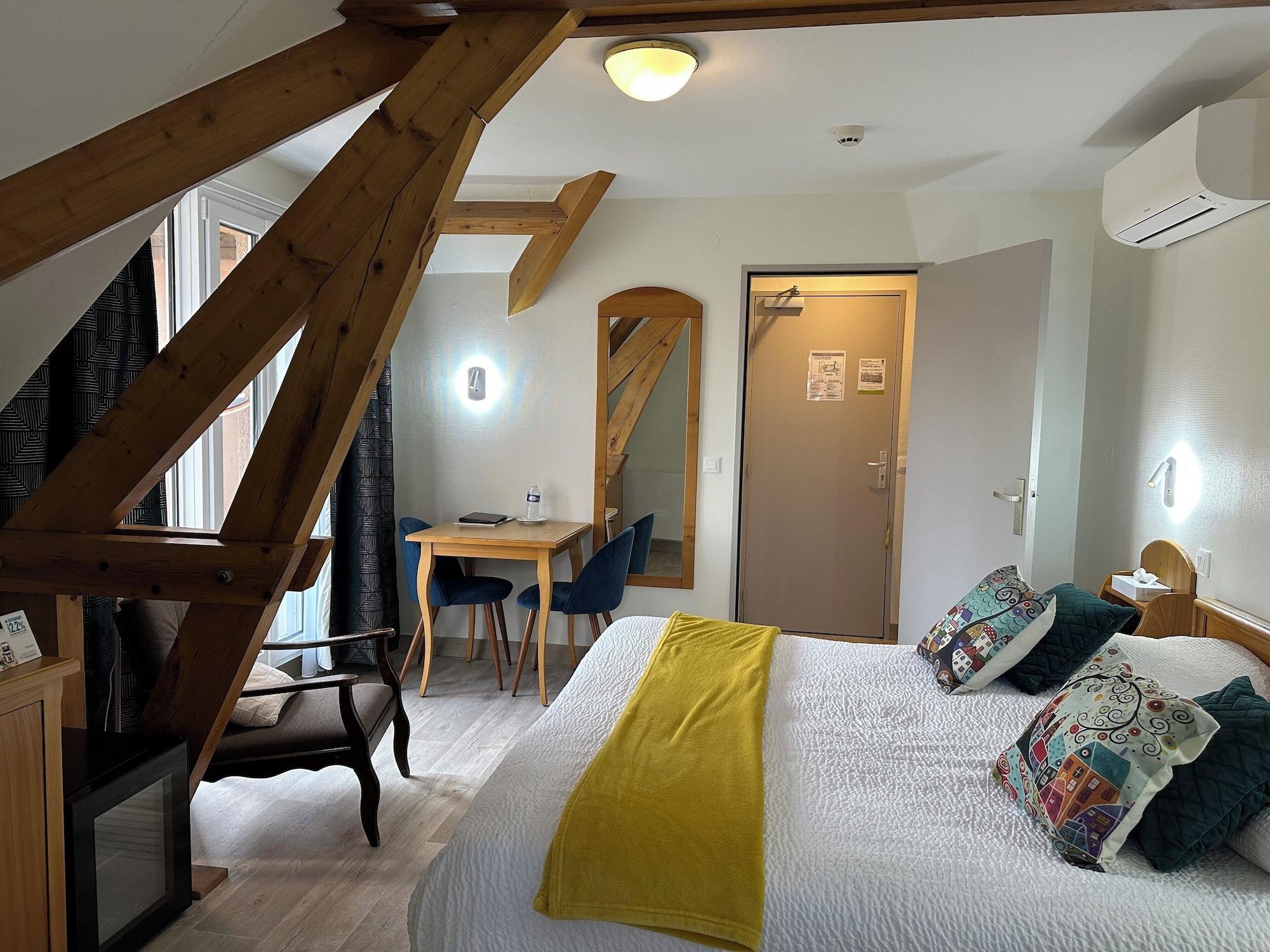 Habitación Logis Hôtel Restaurant Spa Notre Dame de Bonne Fontaine
