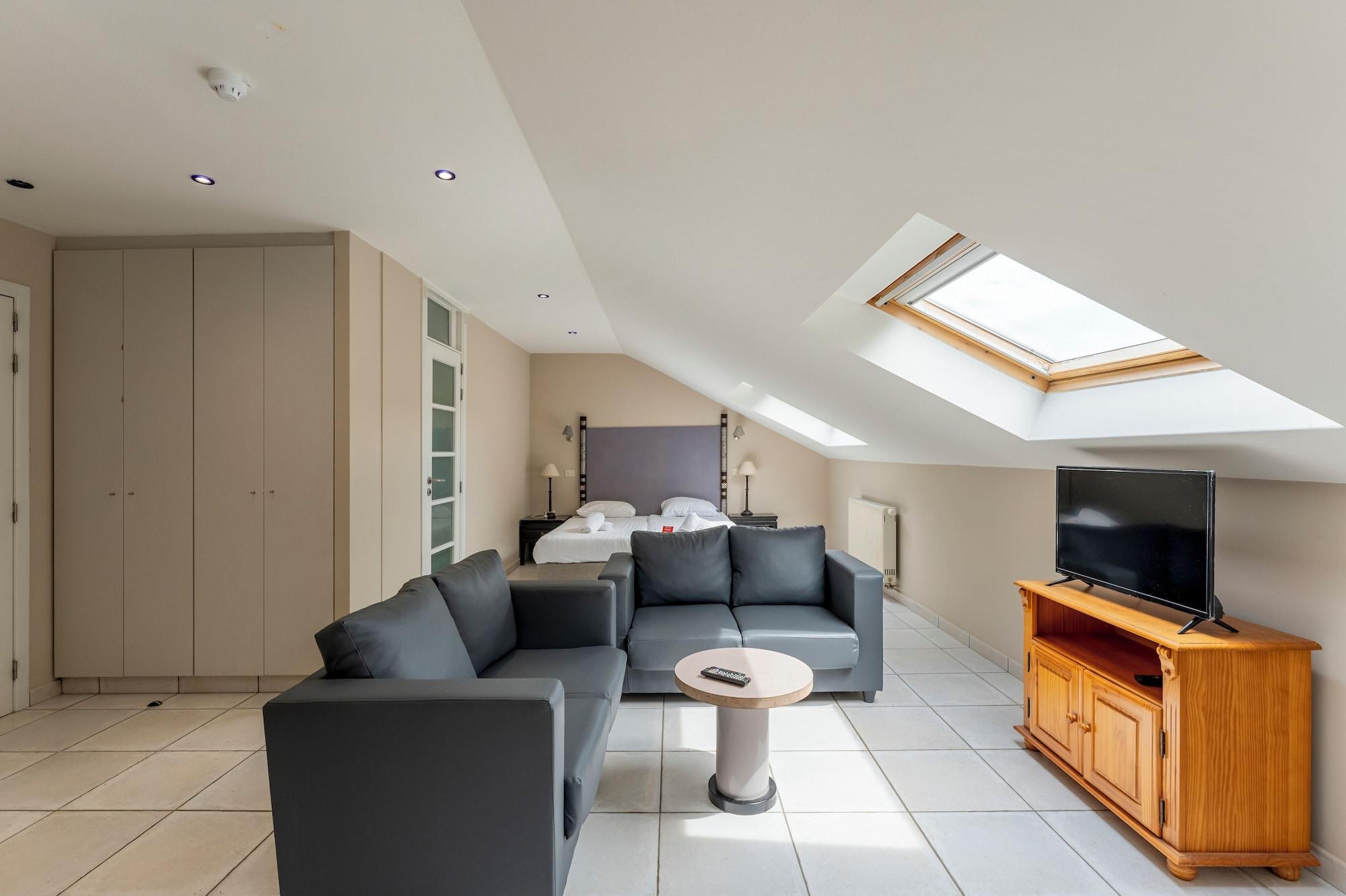 Varios Sleep & Go Brussels South
