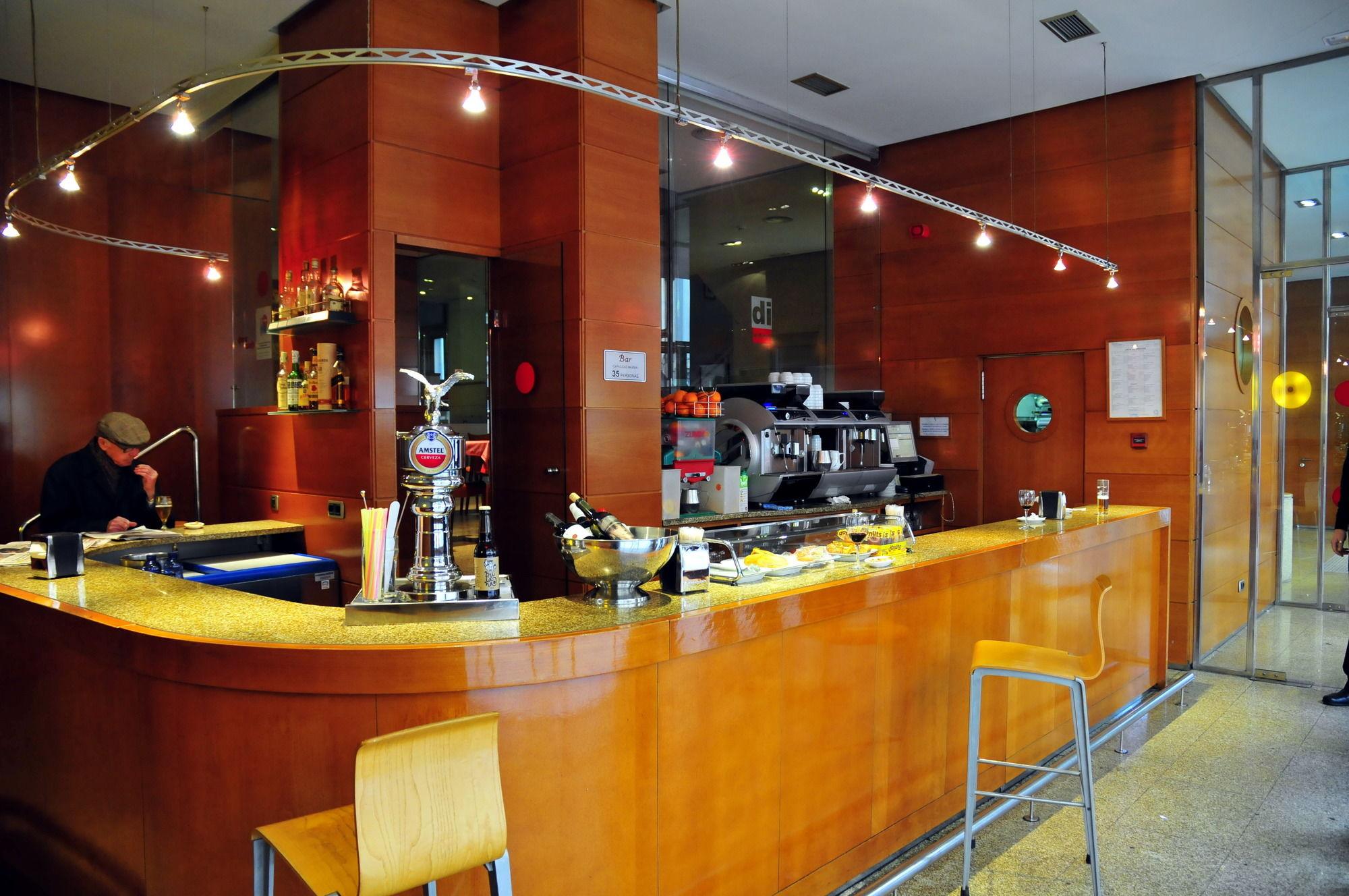 Vista Lobby Hotel Zenit Dos Infantas