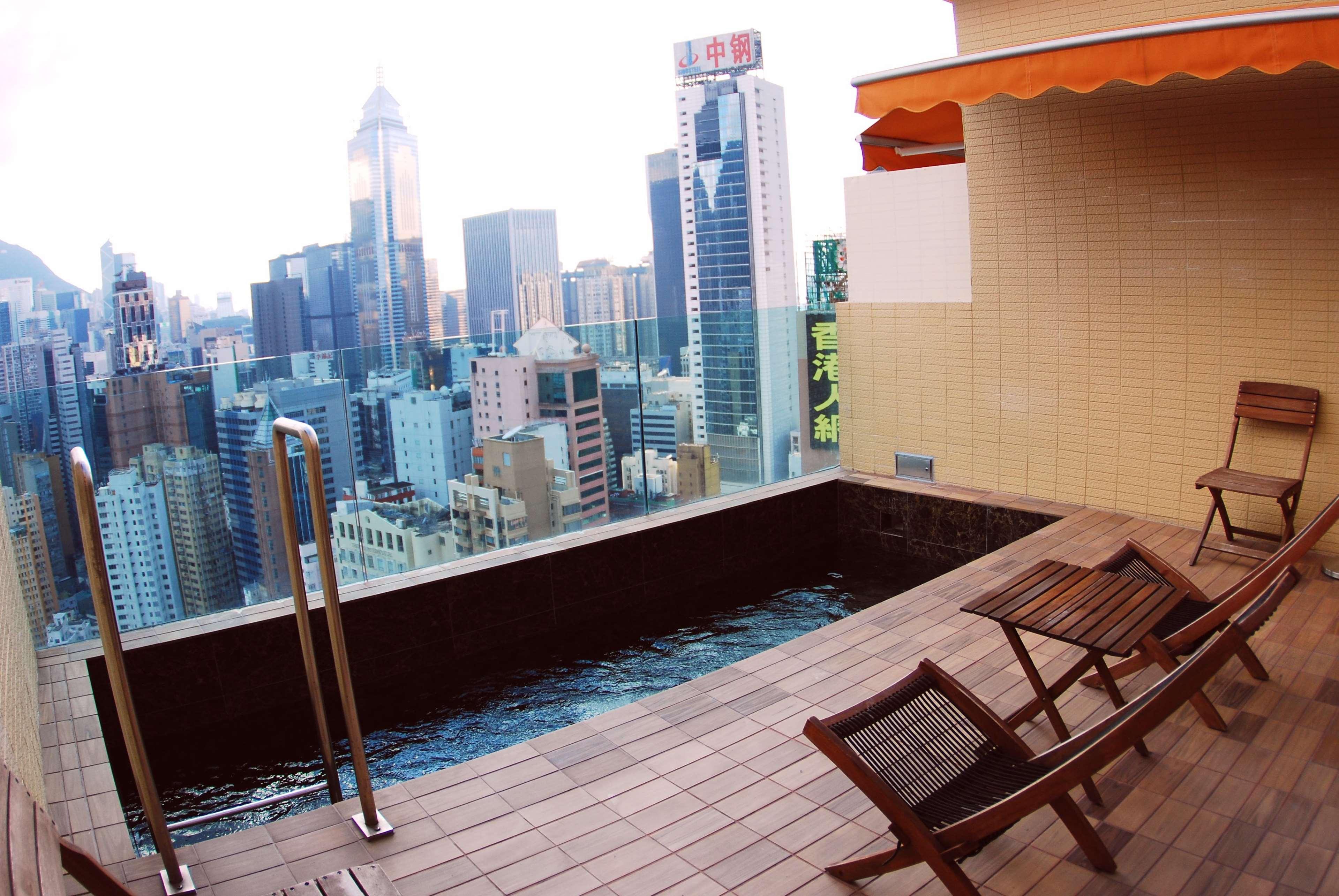 Vista Piscina Best Western Hotel Causeway Bay